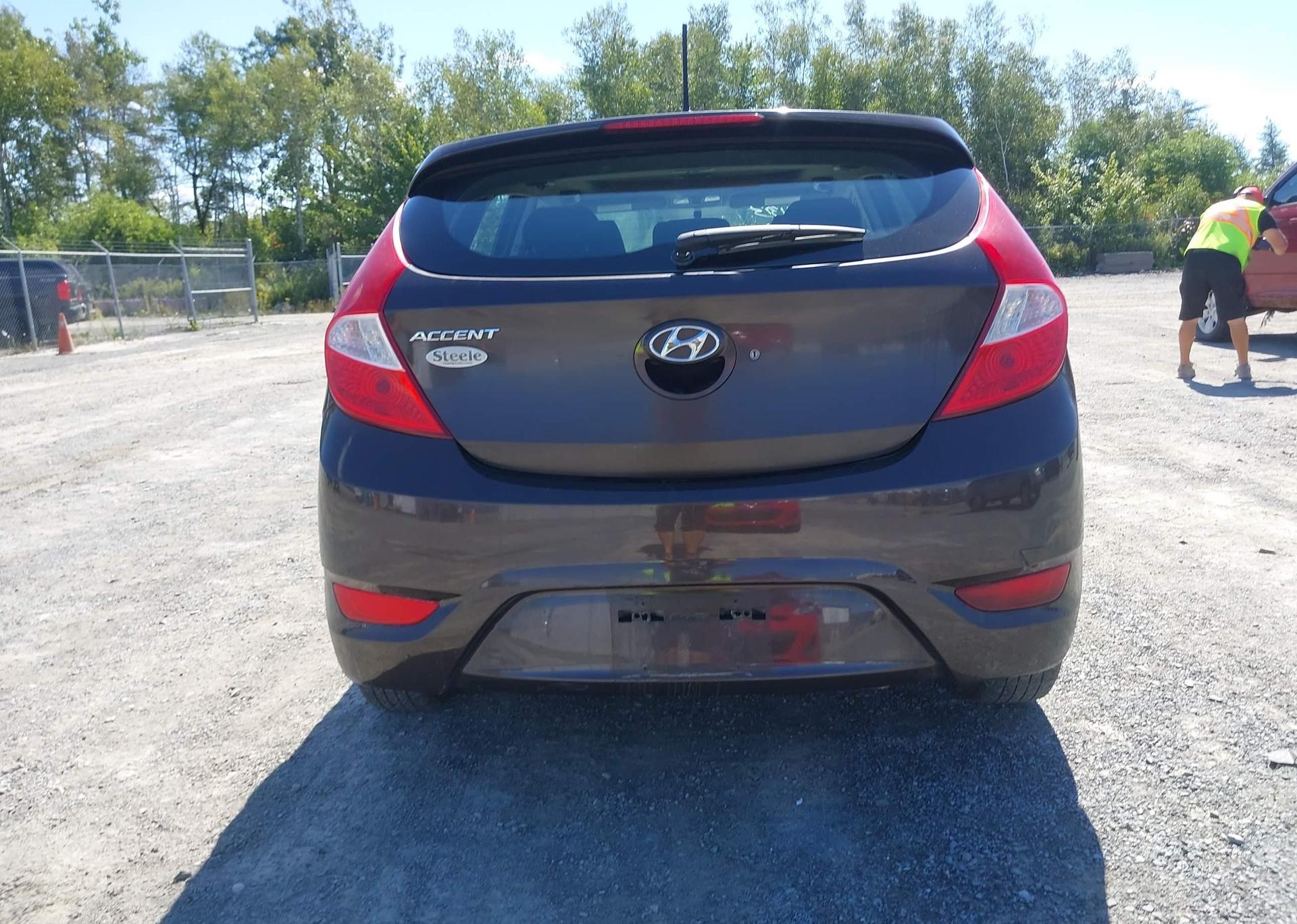 2017 HYUNDAI ACCENT SE