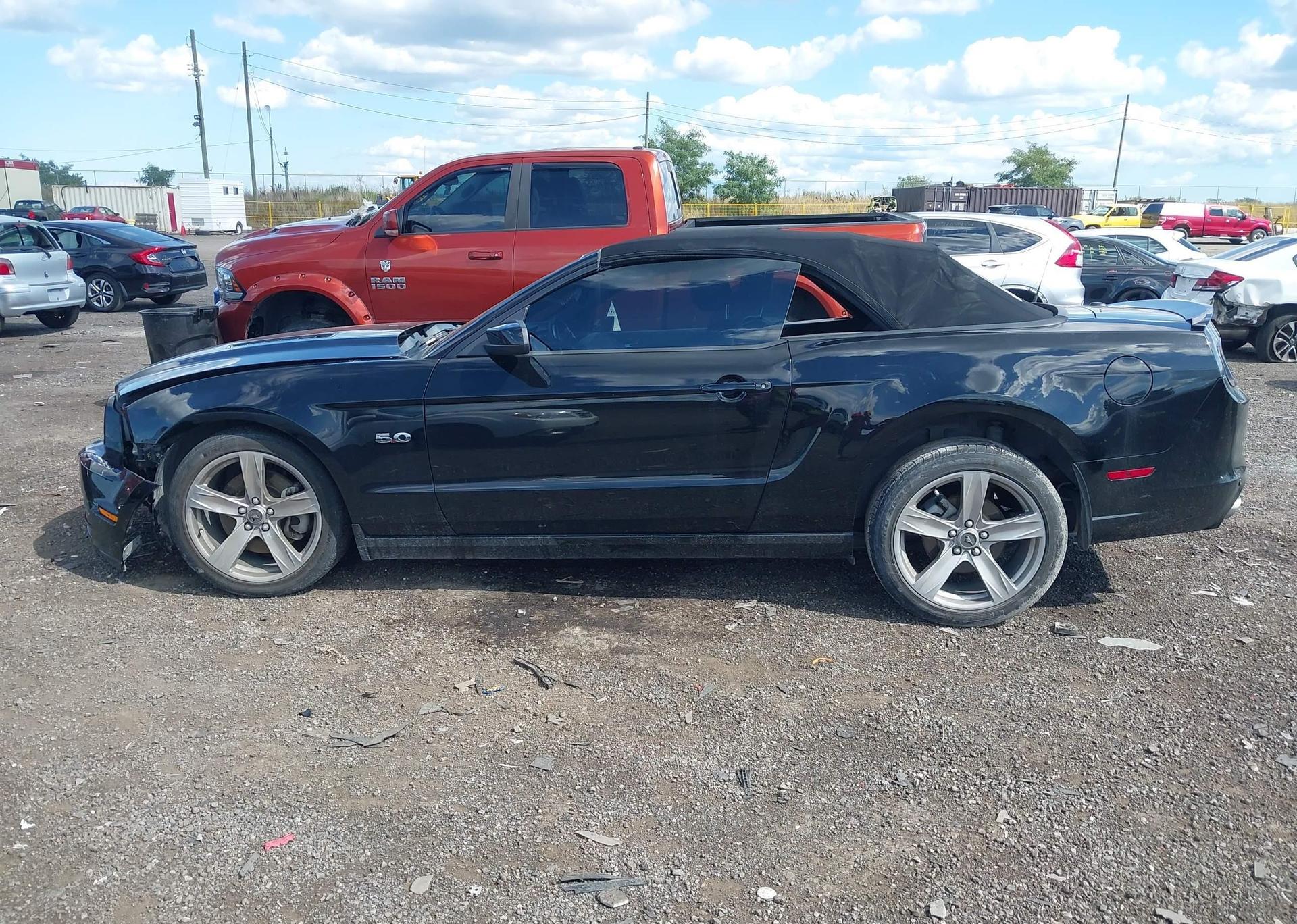 2013 FORD MUSTANG GT