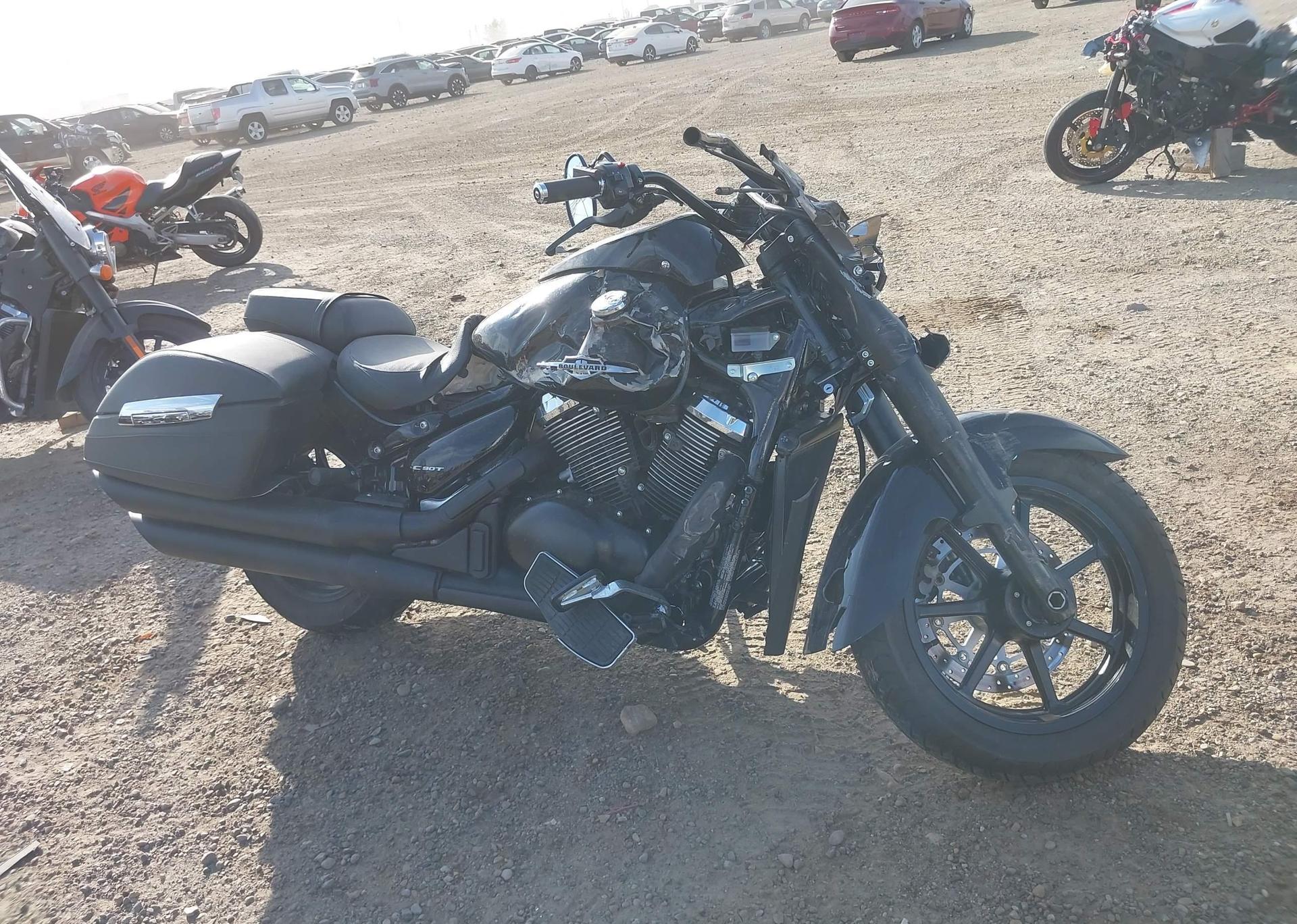 2017 SUZUKI VL1500 B