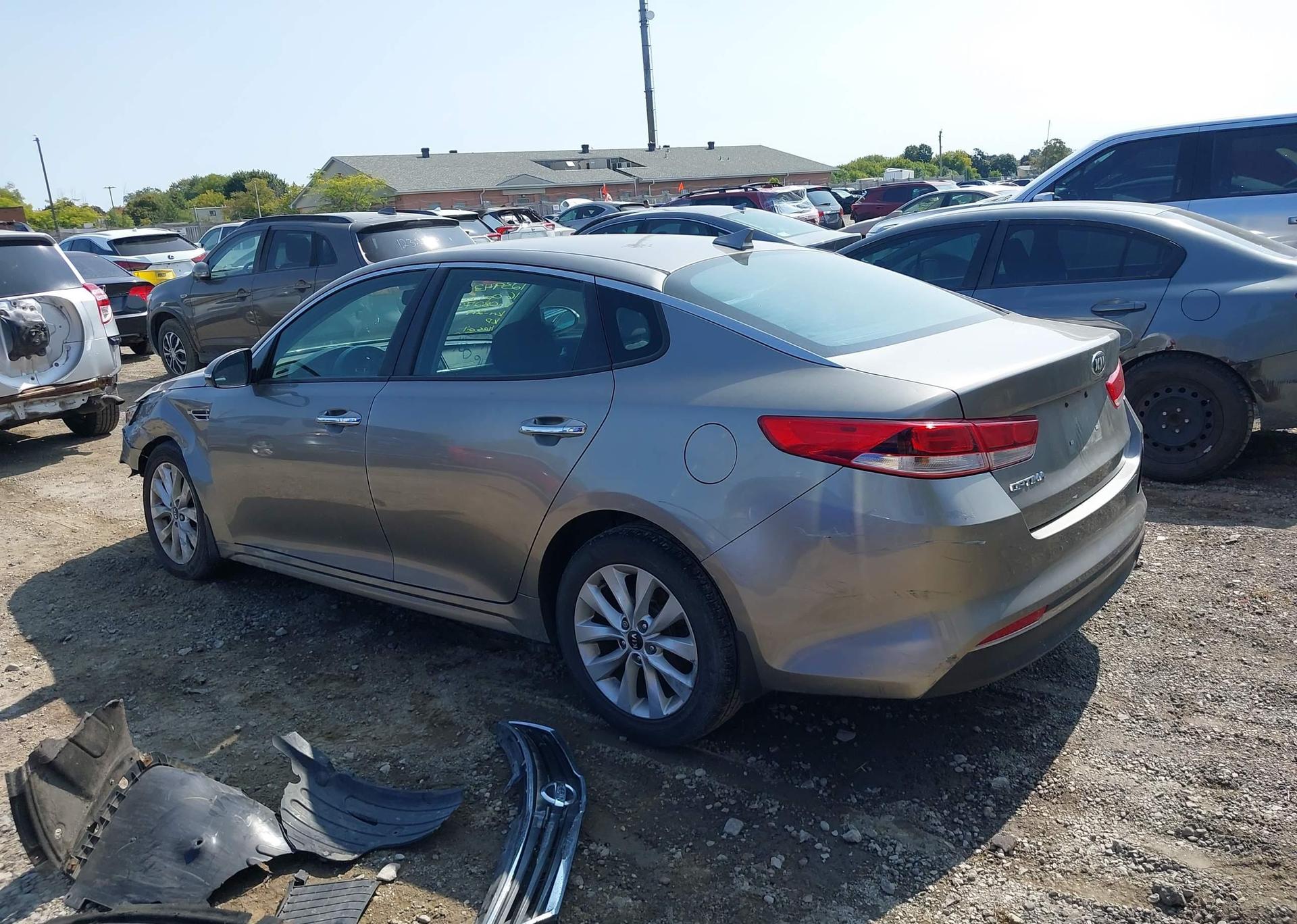 2016 KIA OPTIMA LX