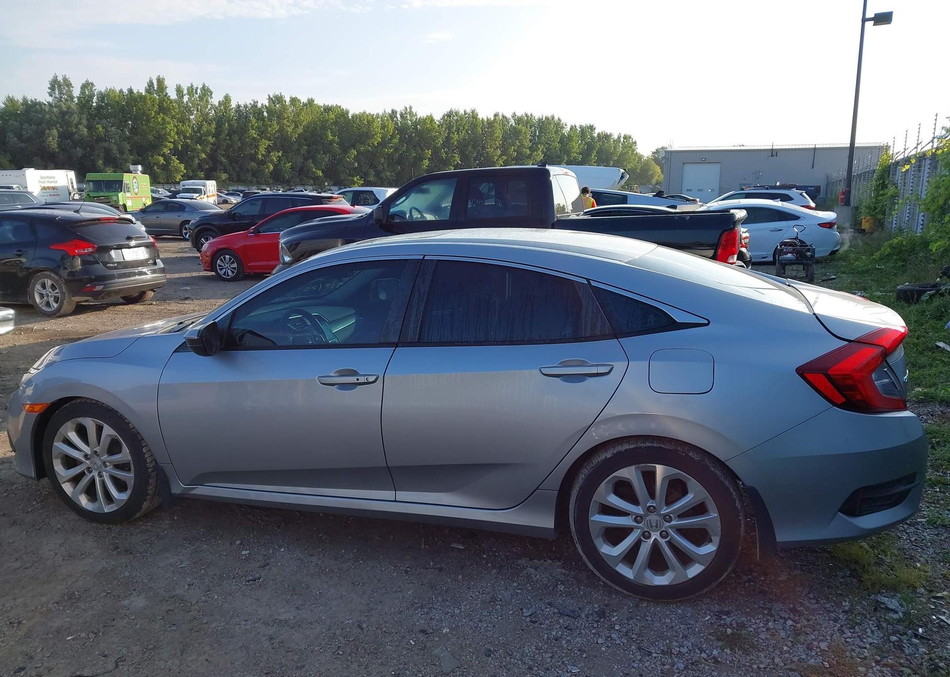 2017 HONDA CIVIC EX 4DR
