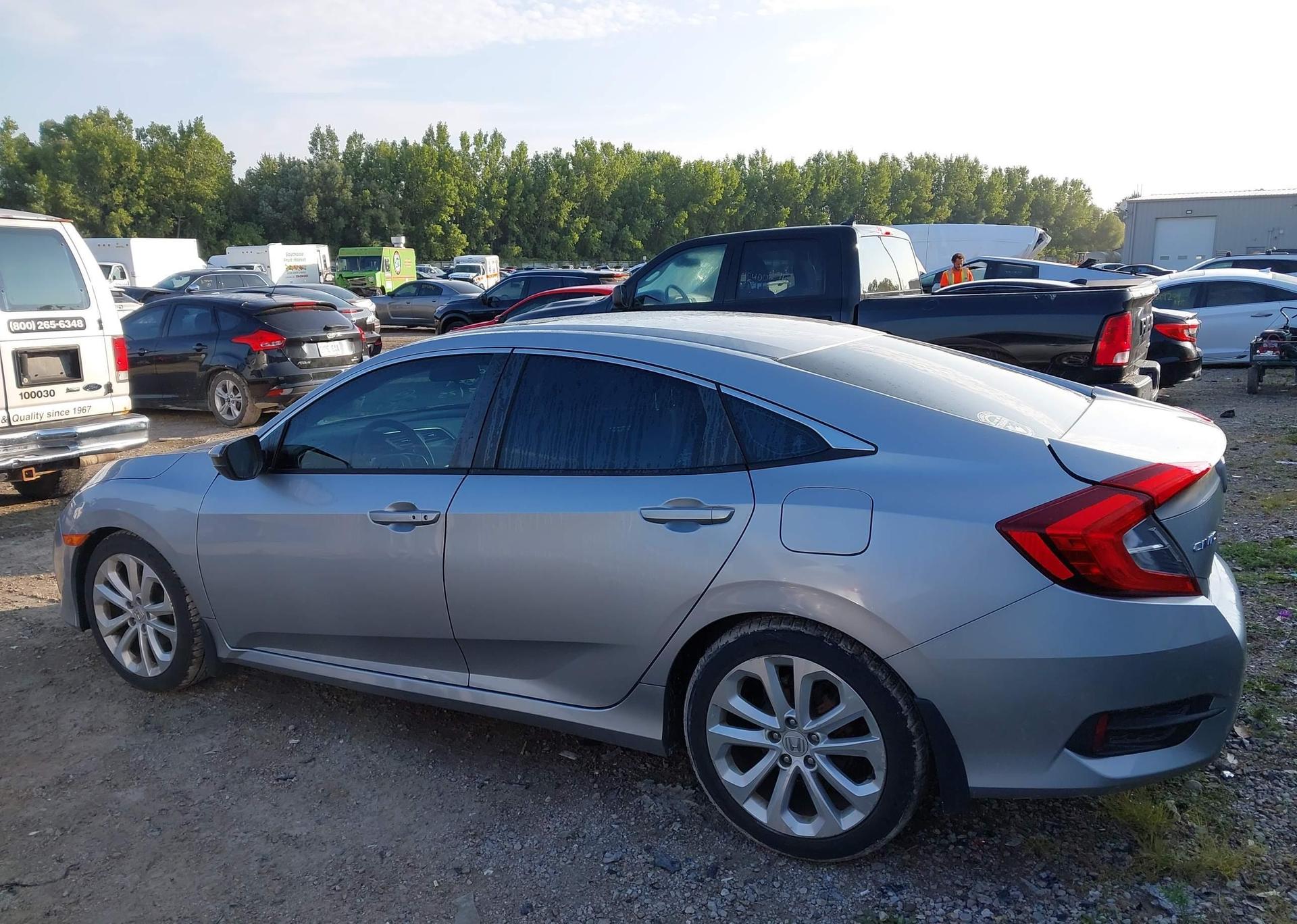 2017 HONDA CIVIC EX 4DR