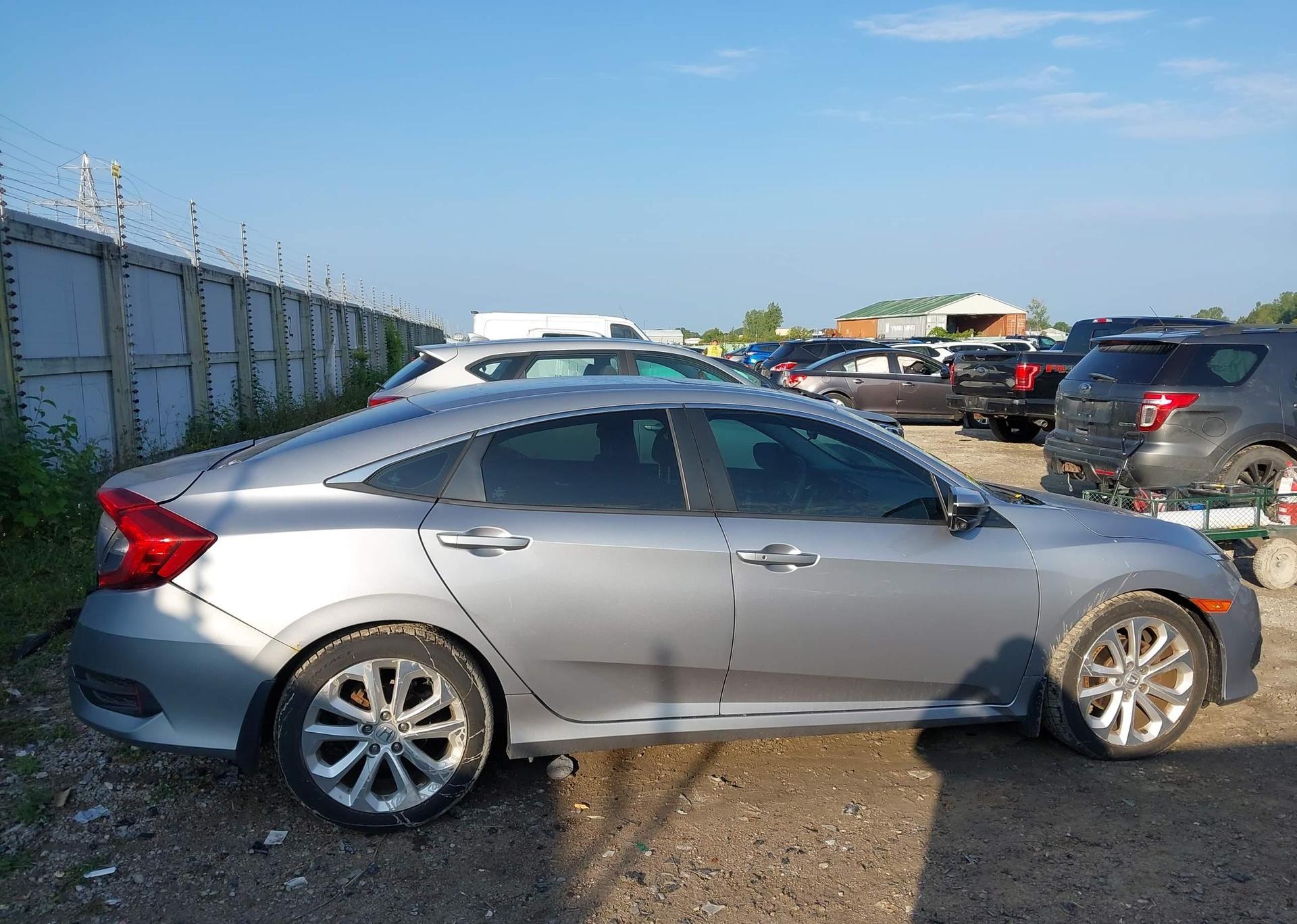 2017 HONDA CIVIC EX 4DR