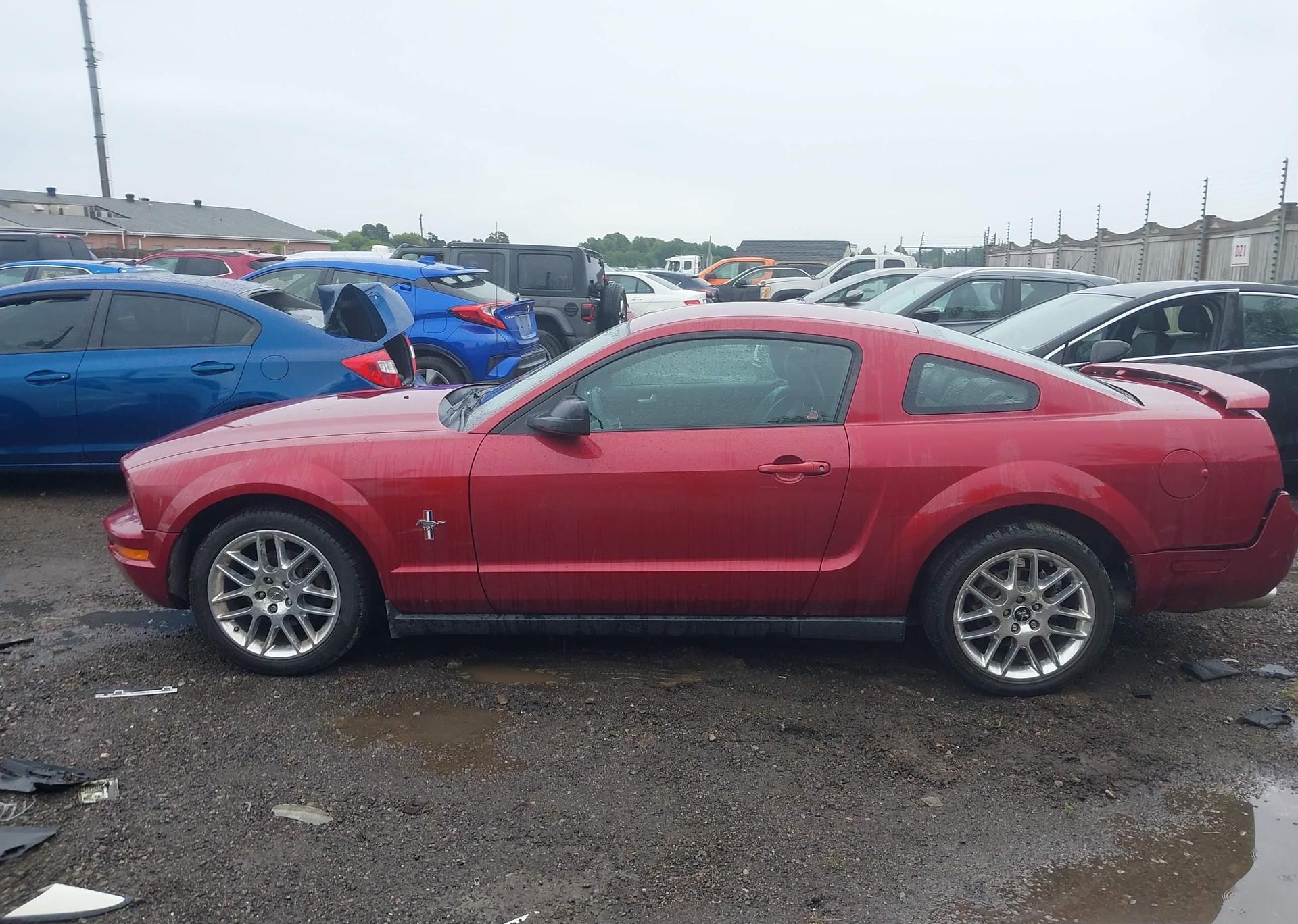 2006 FORD MUSTANG V6