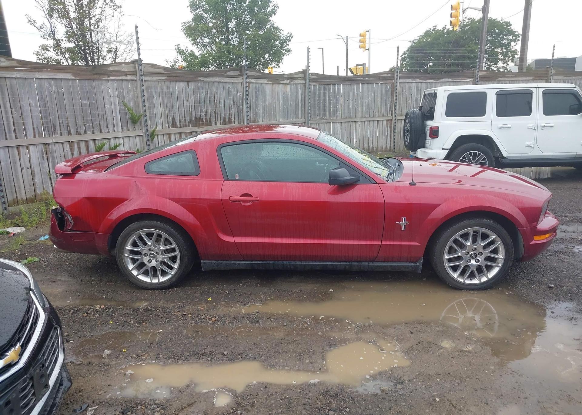 2006 FORD MUSTANG V6