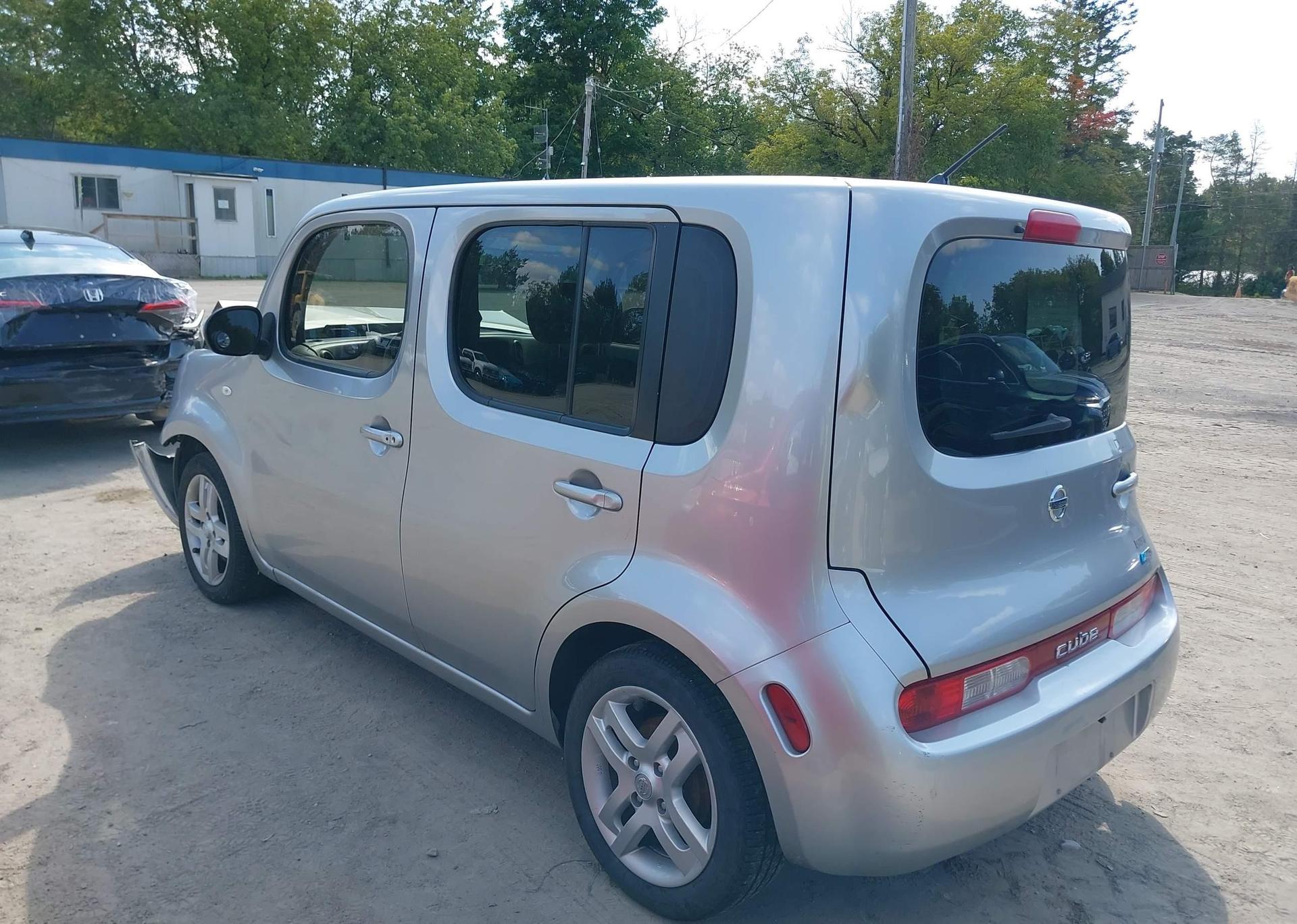 2009 NISSAN CUBE S