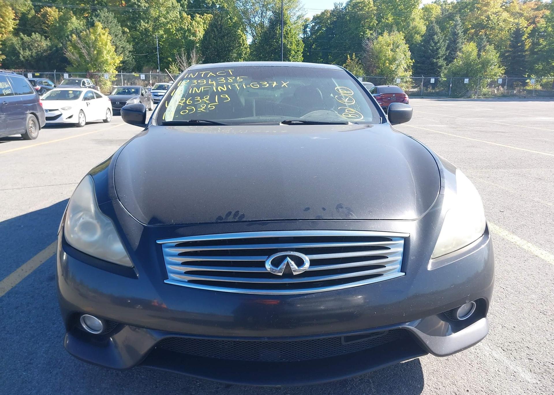 2011 INFINITI G37X
