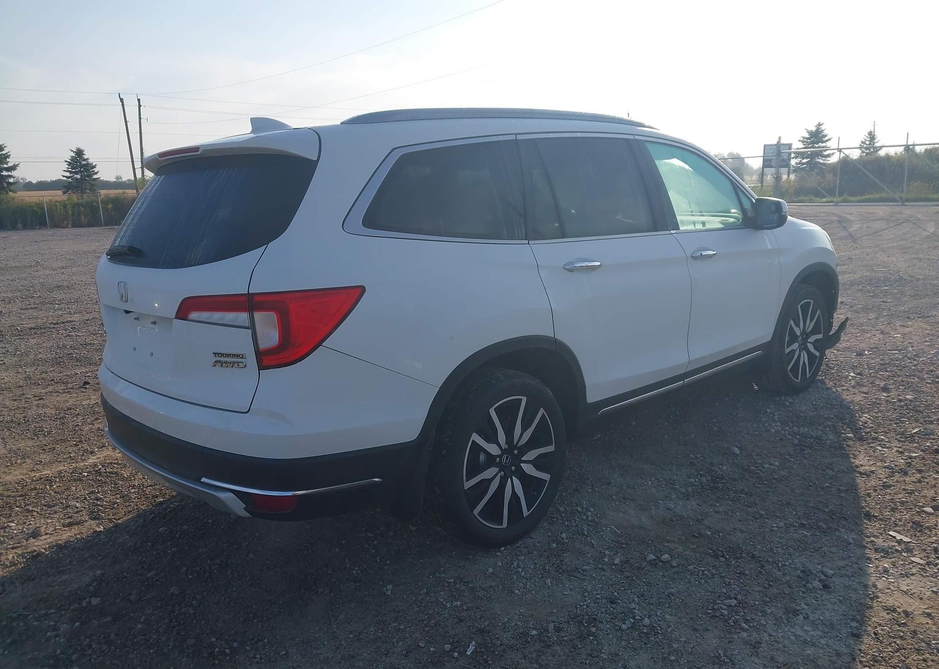 2021 HONDA PILOT TOURING 7P