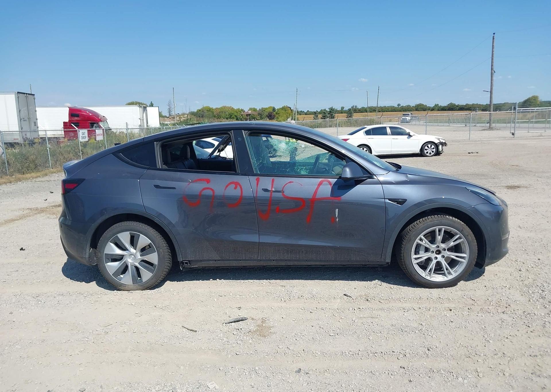 2022 TESLA MODEL Y