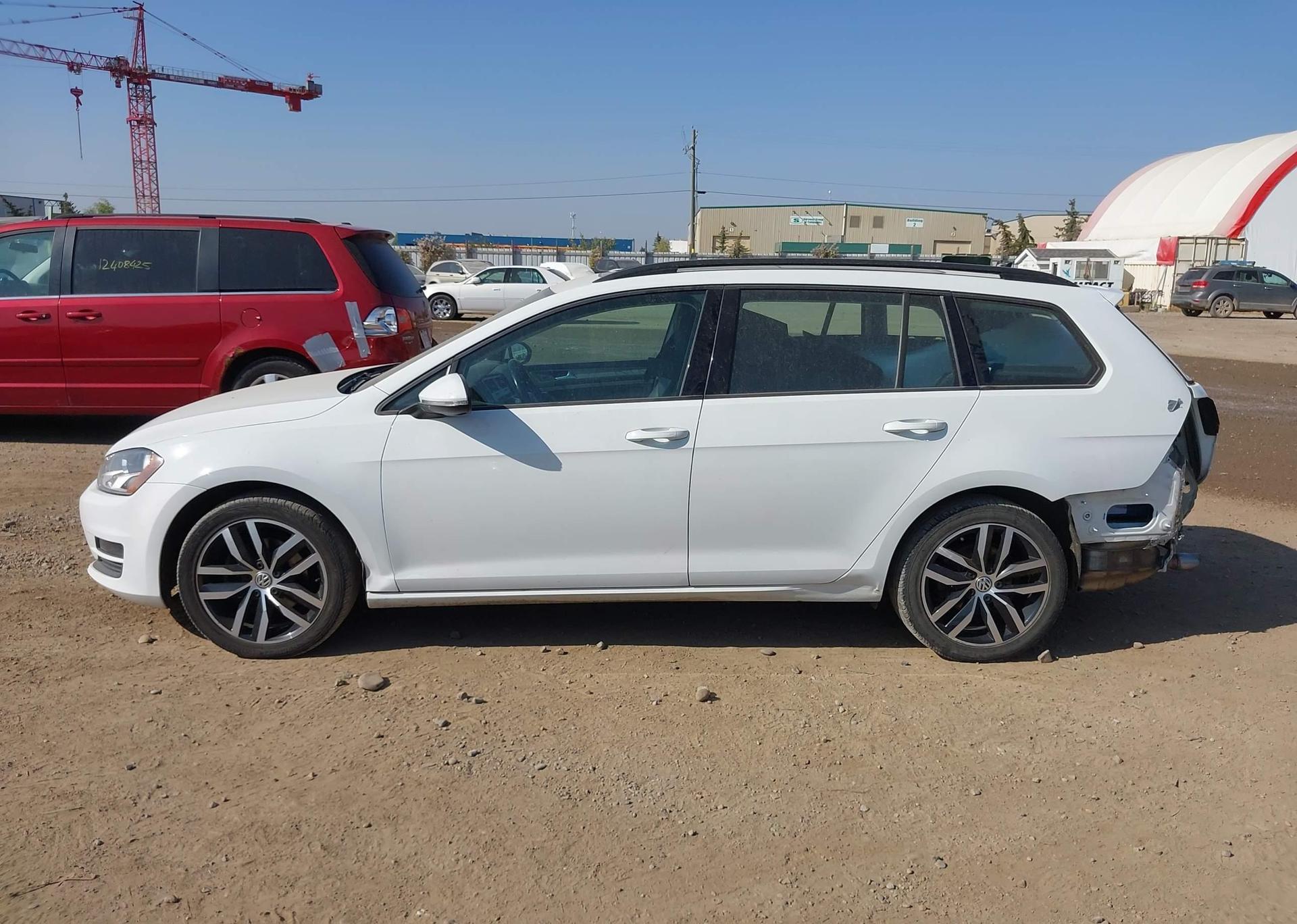 2017 VOLKSWAGEN GOLF SPORTWAGEN 1.8 TSI COMFORTLINE