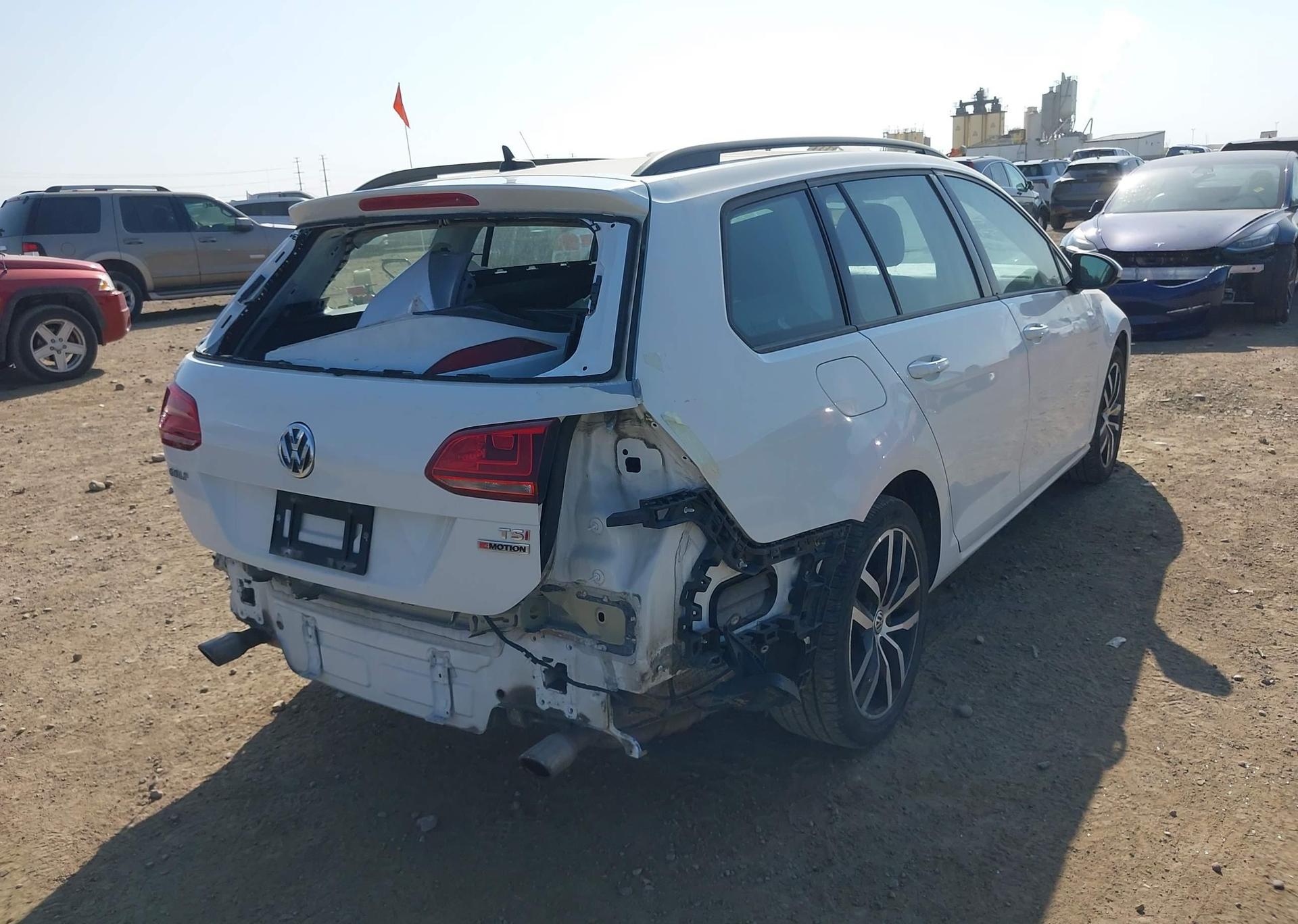 2017 VOLKSWAGEN GOLF SPORTWAGEN 1.8 TSI COMFORTLINE