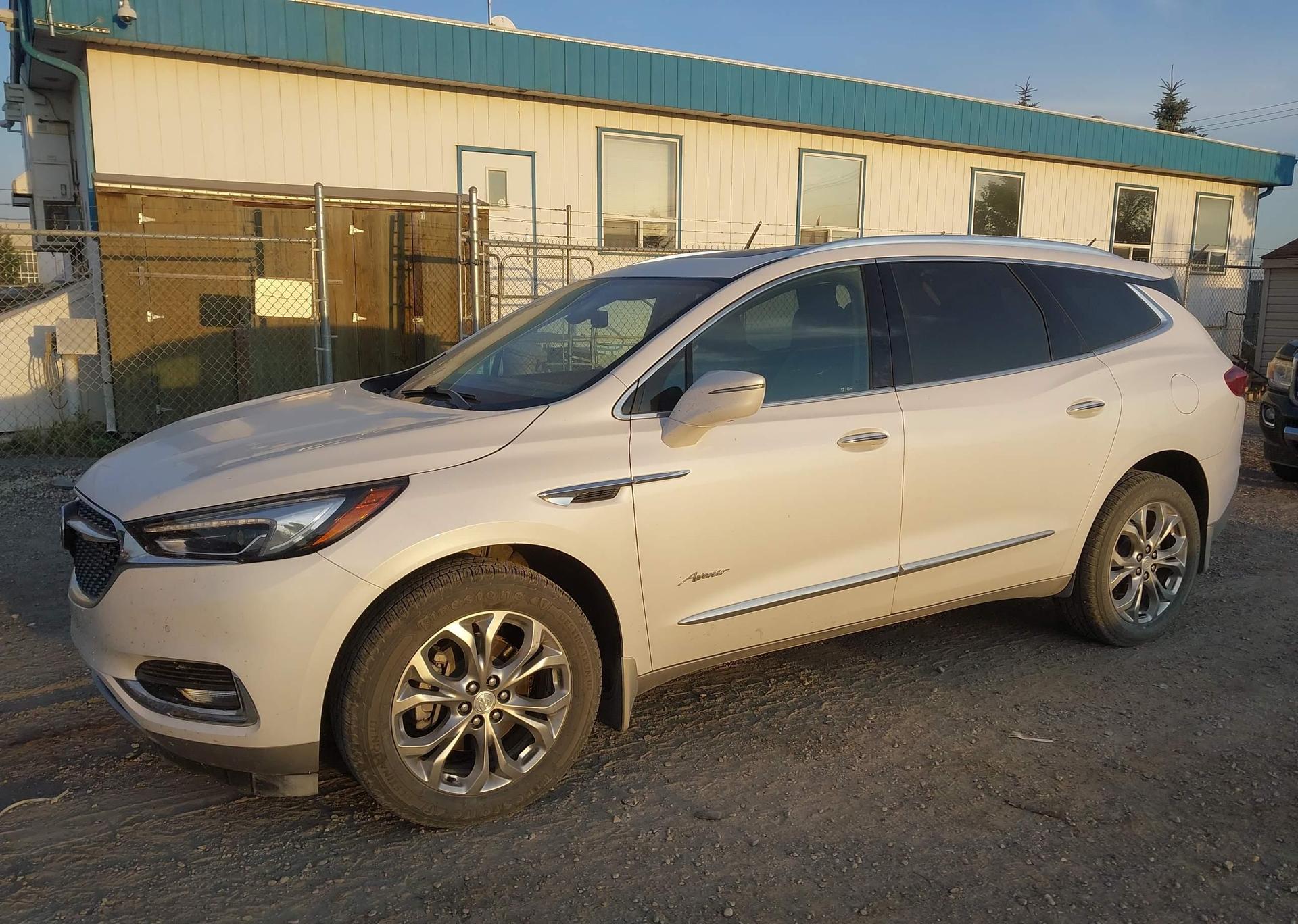 2018 BUICK ENCLAVE AVENIR