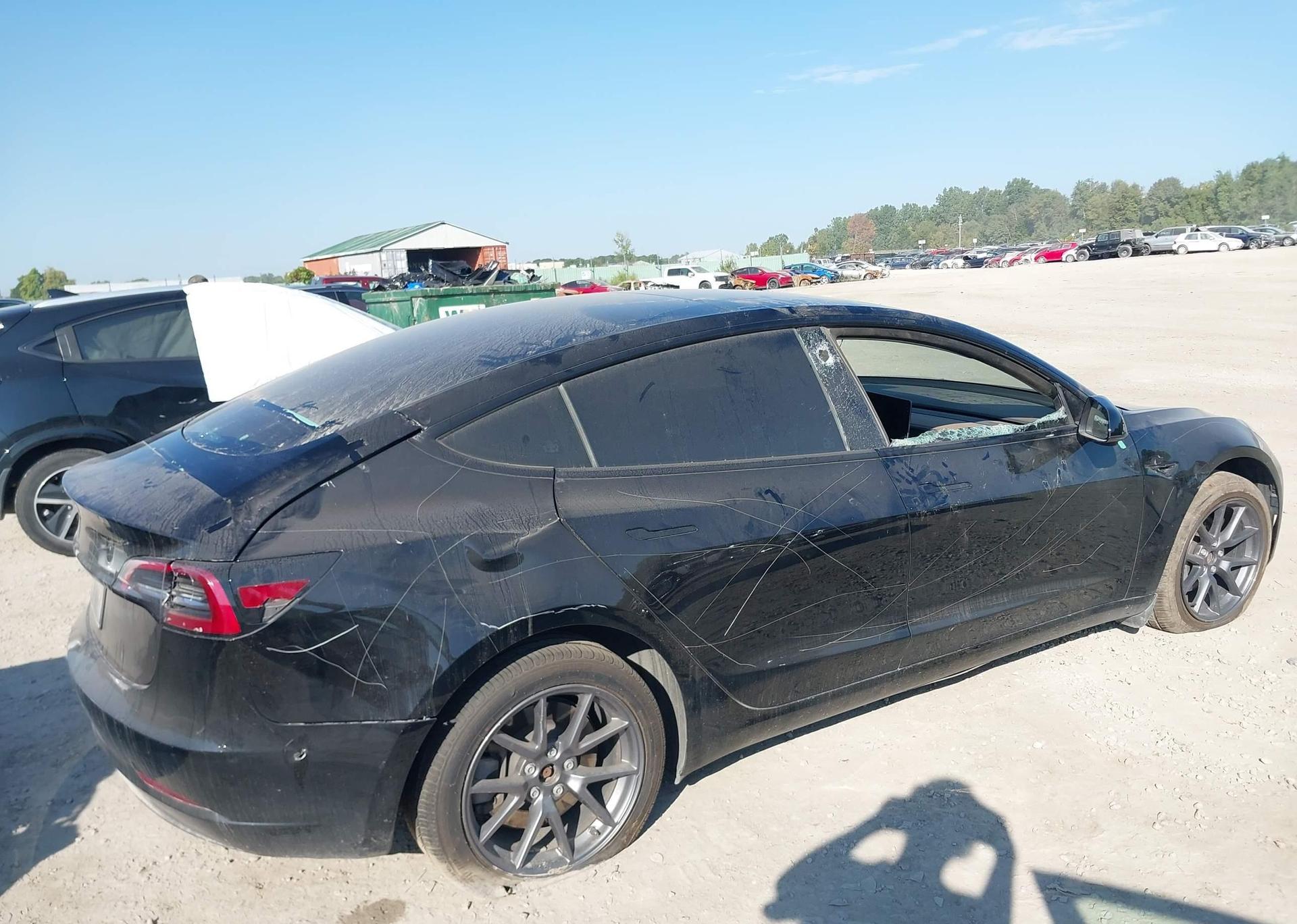 2023 TESLA MODEL 3