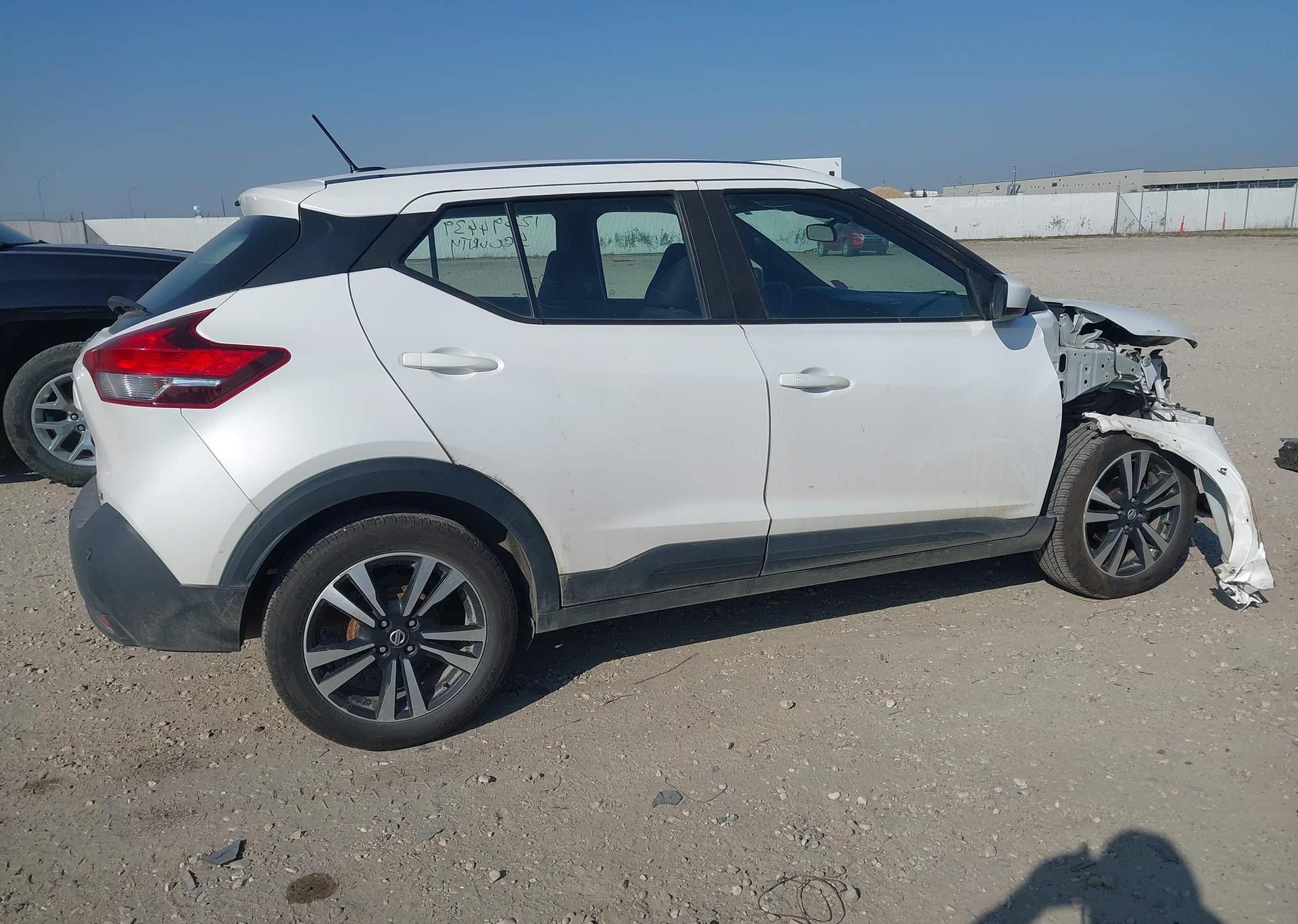 2020 NISSAN KICKS SV