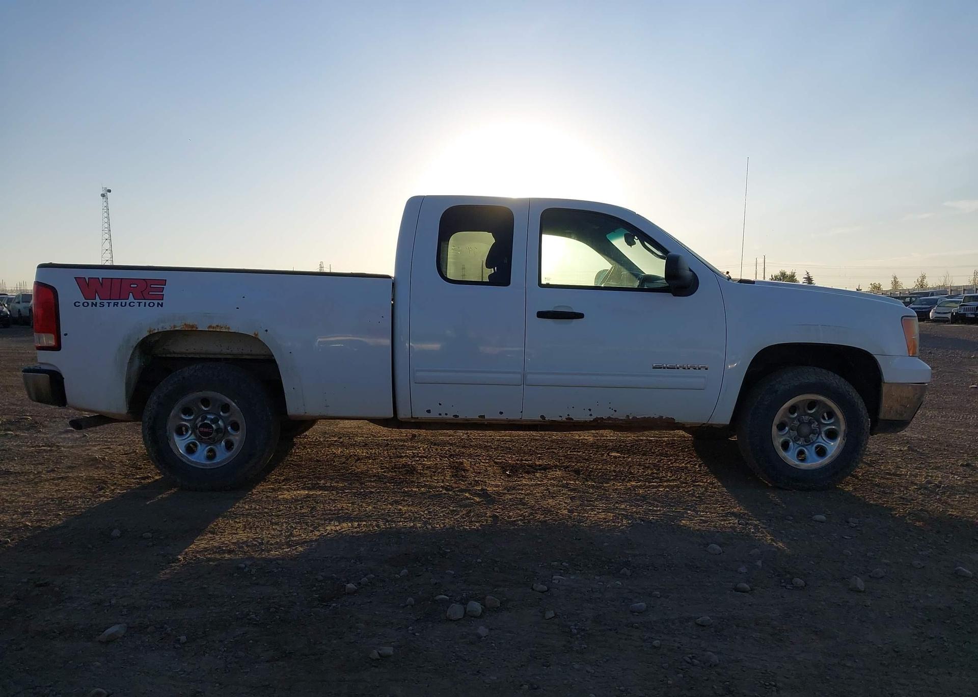 2011 GMC SIERRA 1500 SLE
