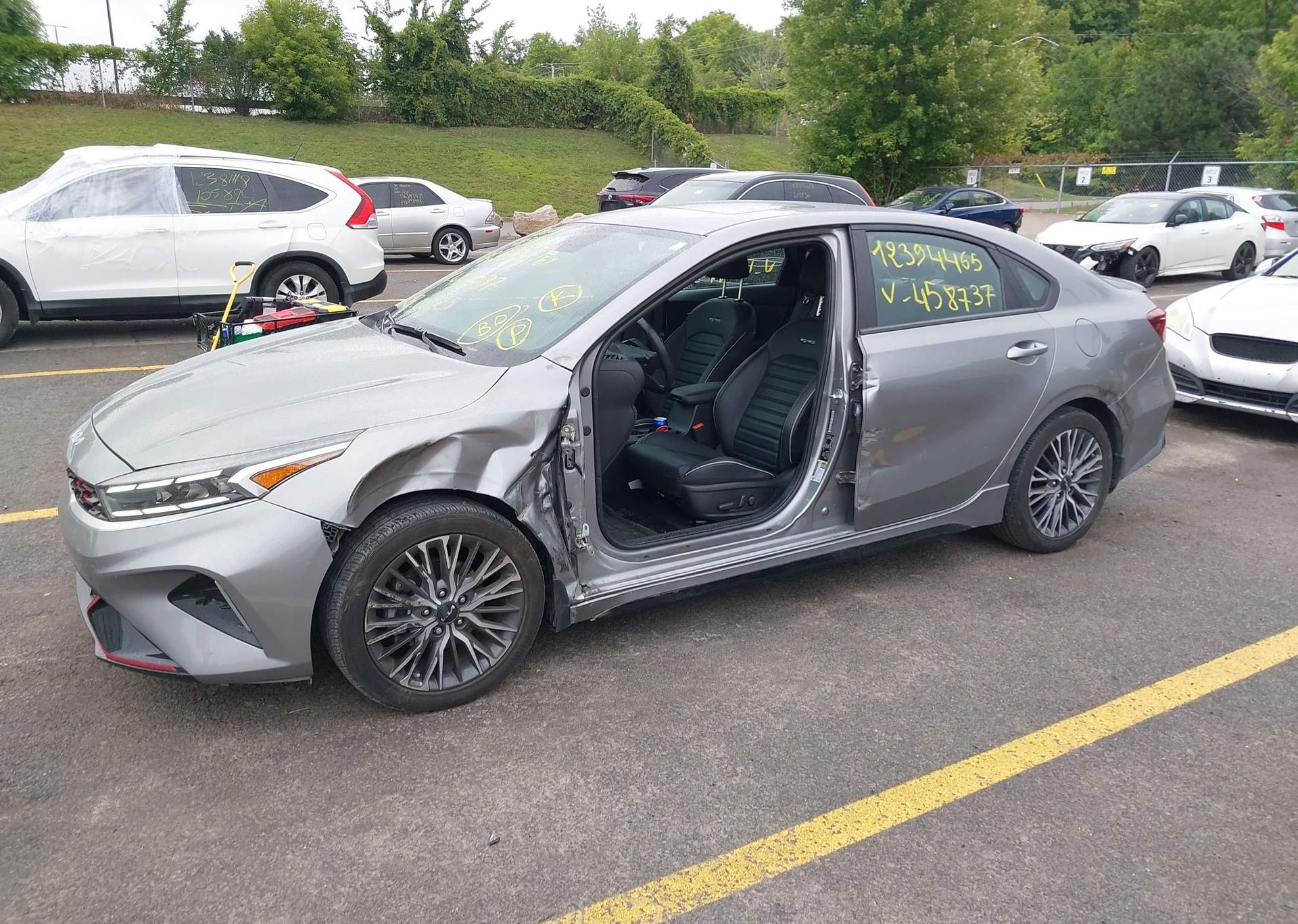 2022 KIA FORTE EX