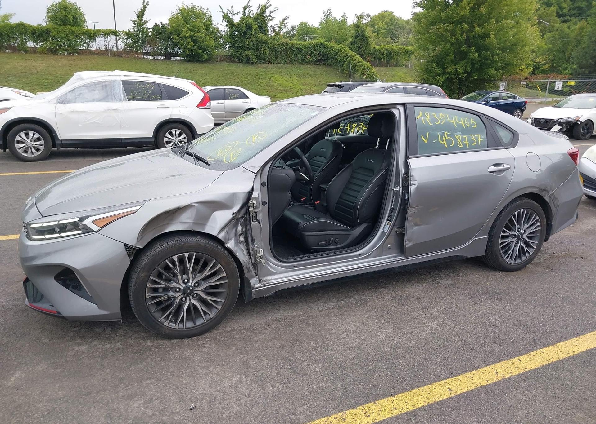 2022 KIA FORTE EX