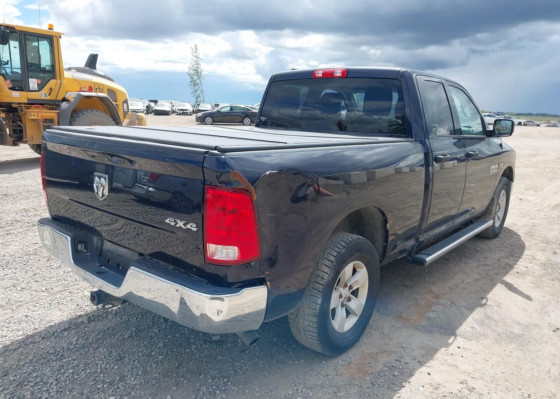 2017 RAM 1500 ST