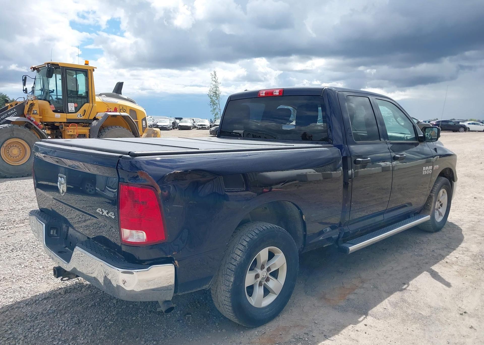 2017 RAM 1500 ST