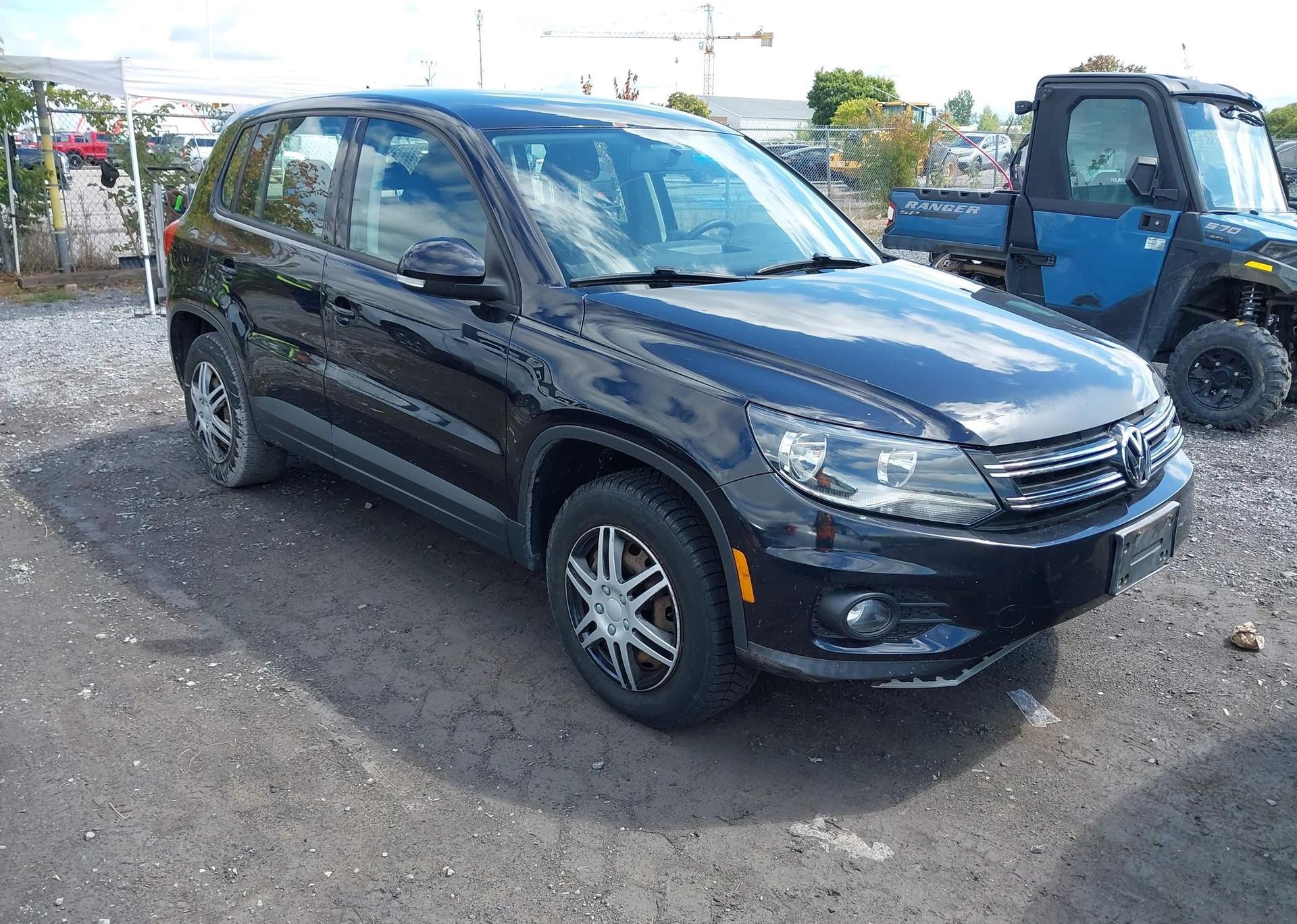 2012 VOLKSWAGEN TIGUAN S