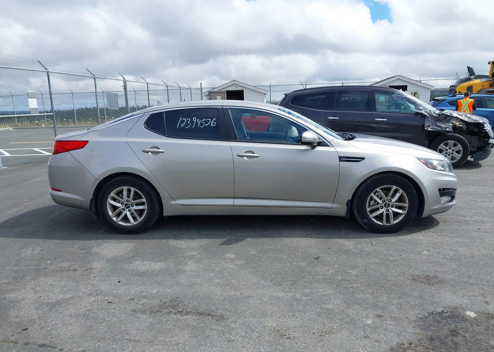 2013 KIA OPTIMA LX