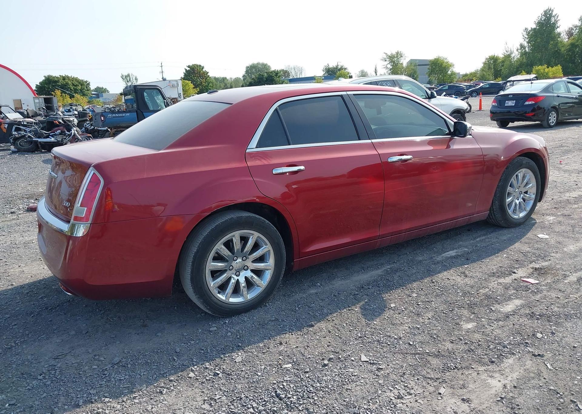2012 CHRYSLER 300C