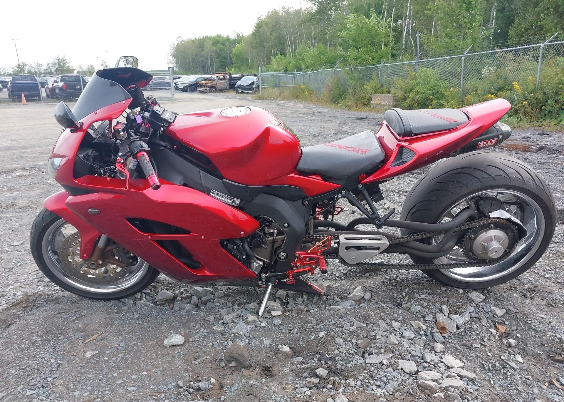 2004 HONDA CBR1000 RR
