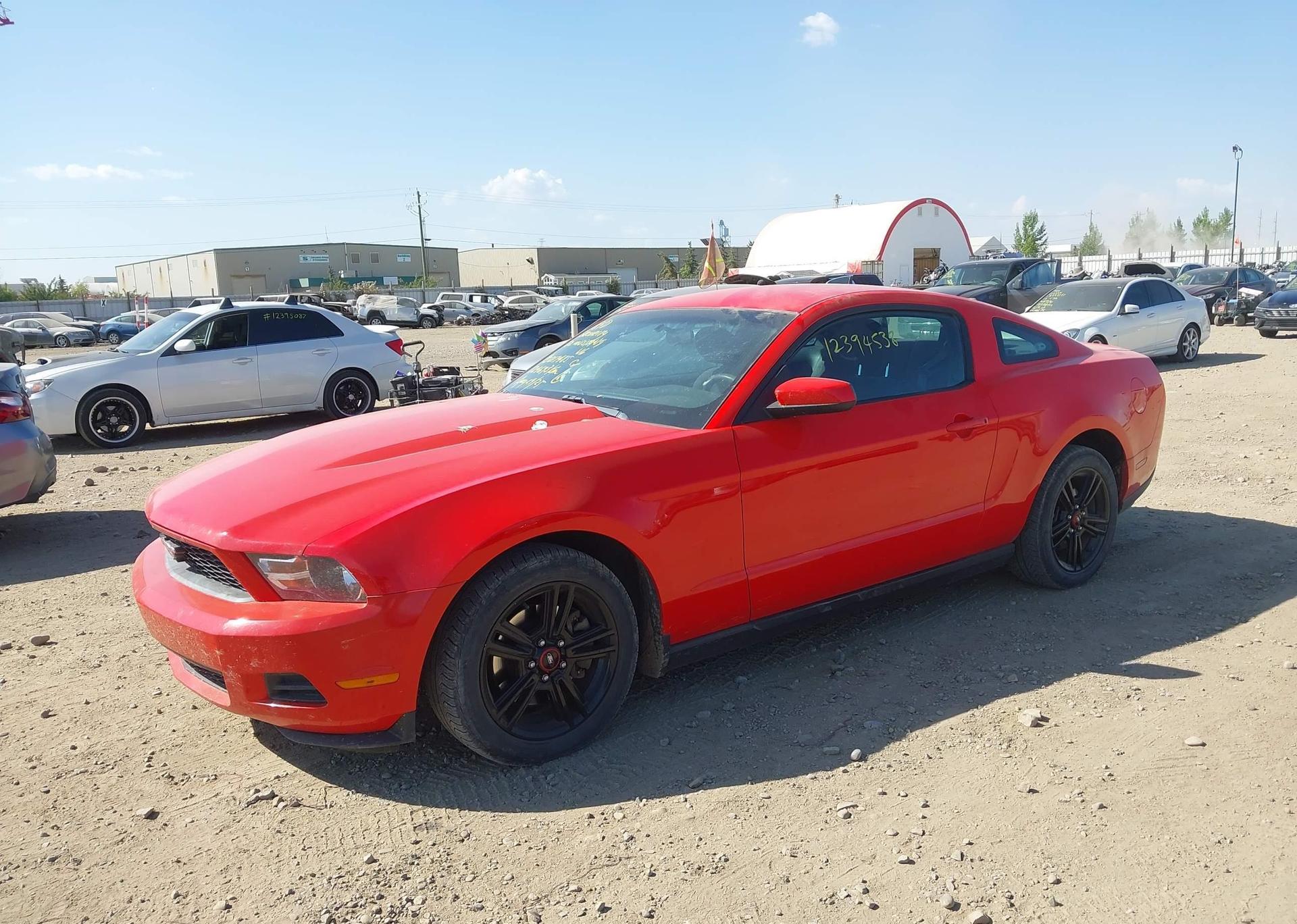 2012 FORD MUSTANG V6