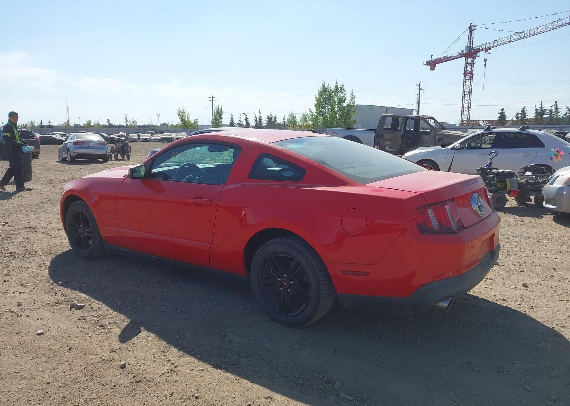 2012 FORD MUSTANG V6