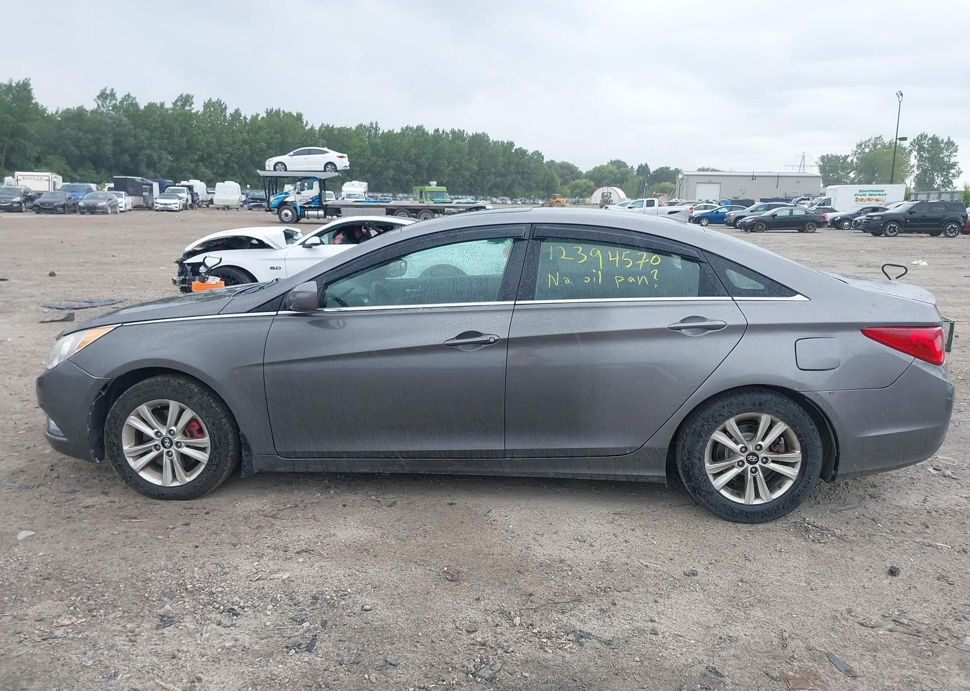 2012 HYUNDAI SONATA GLS