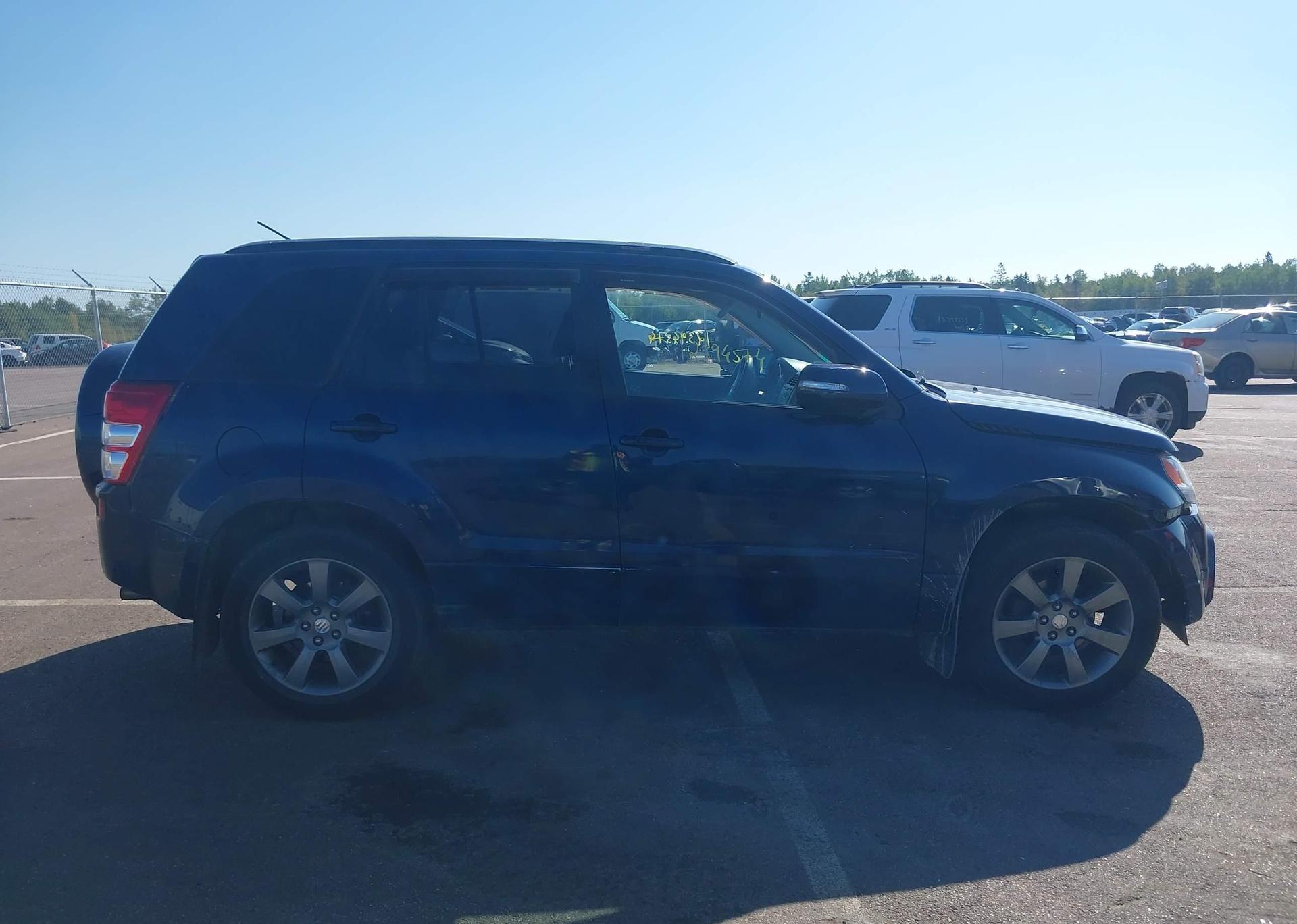 2011 SUZUKI GRAND VITARA XSPORT