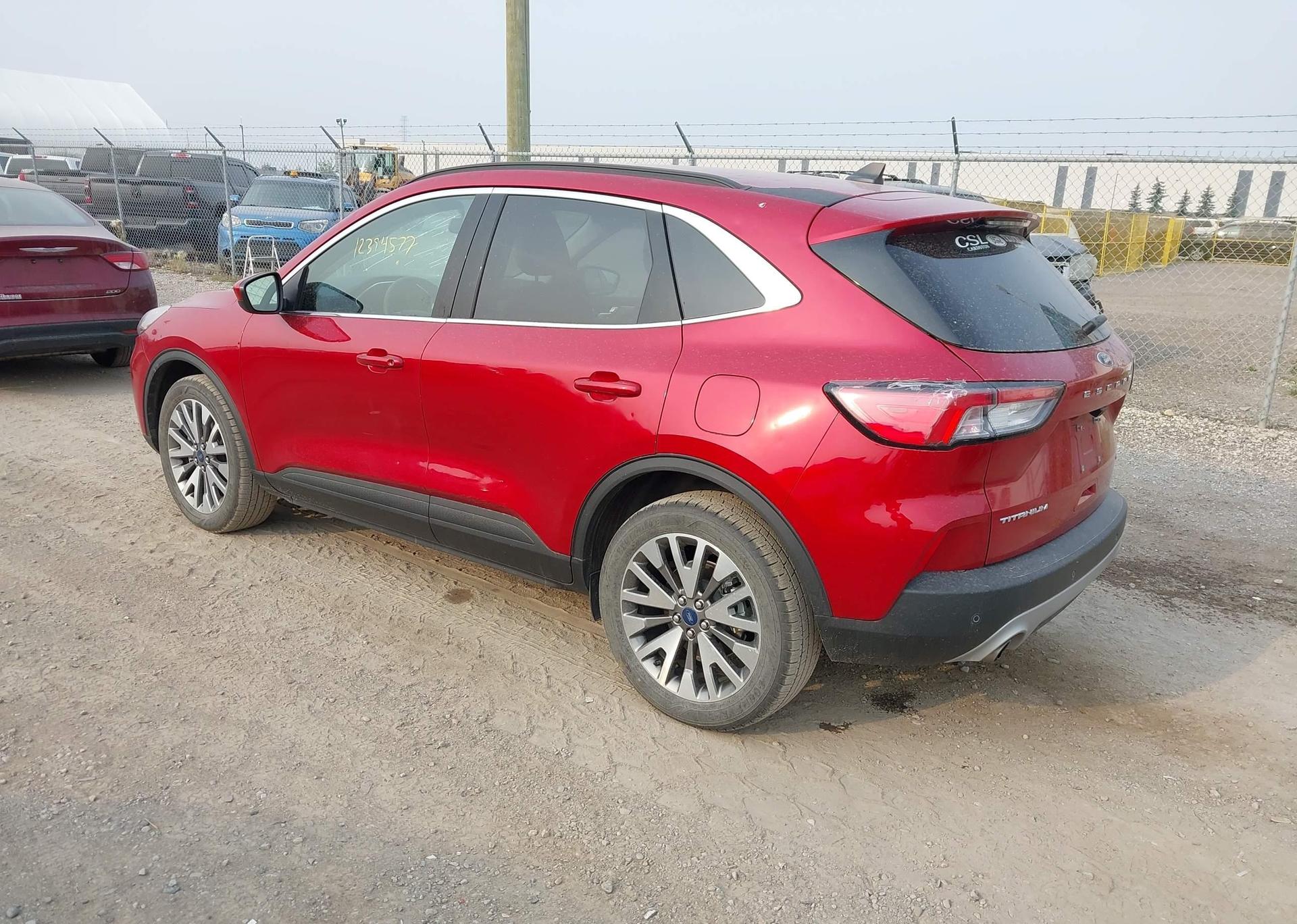 2022 FORD ESCAPE TITANIUM