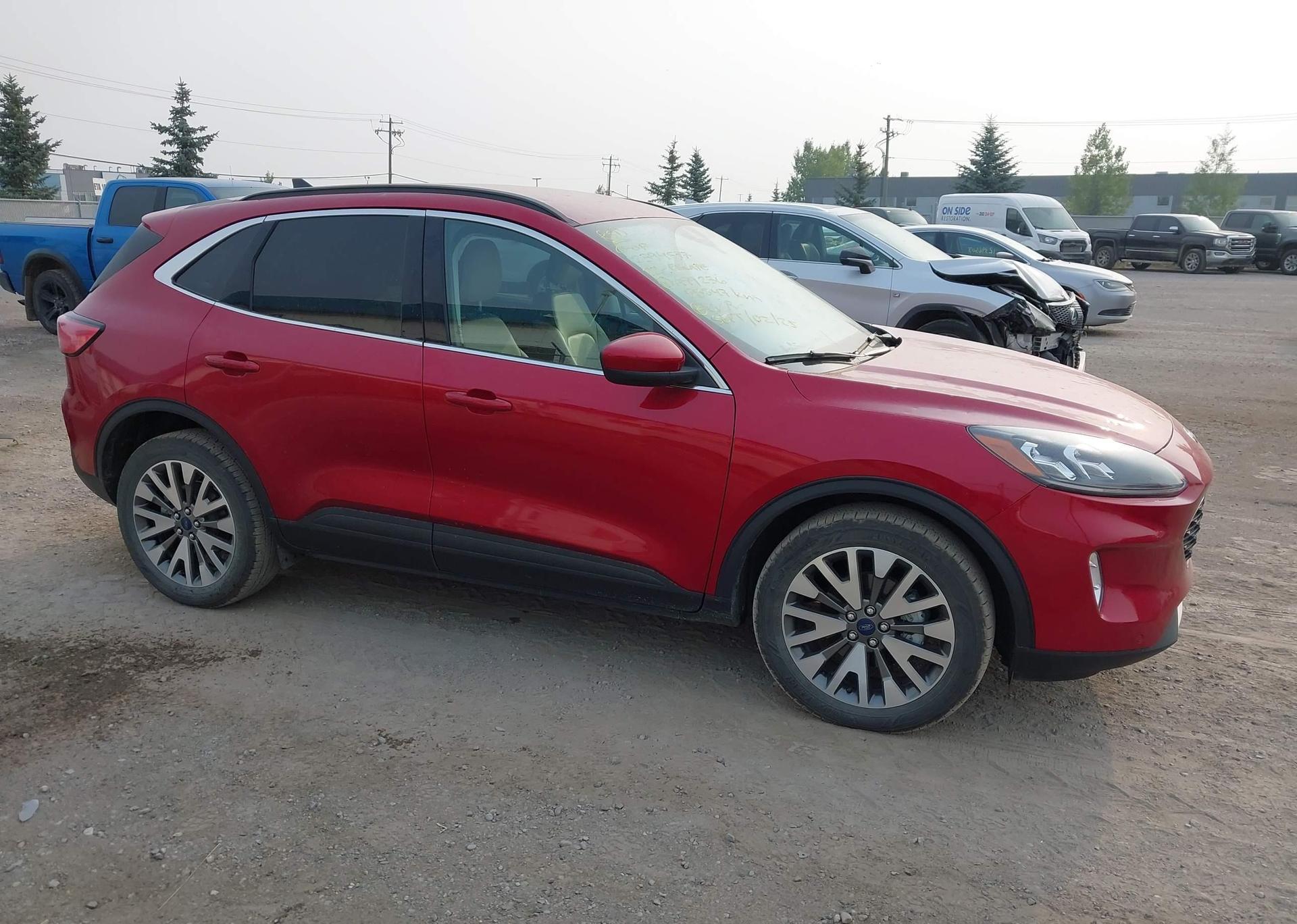 2022 FORD ESCAPE TITANIUM