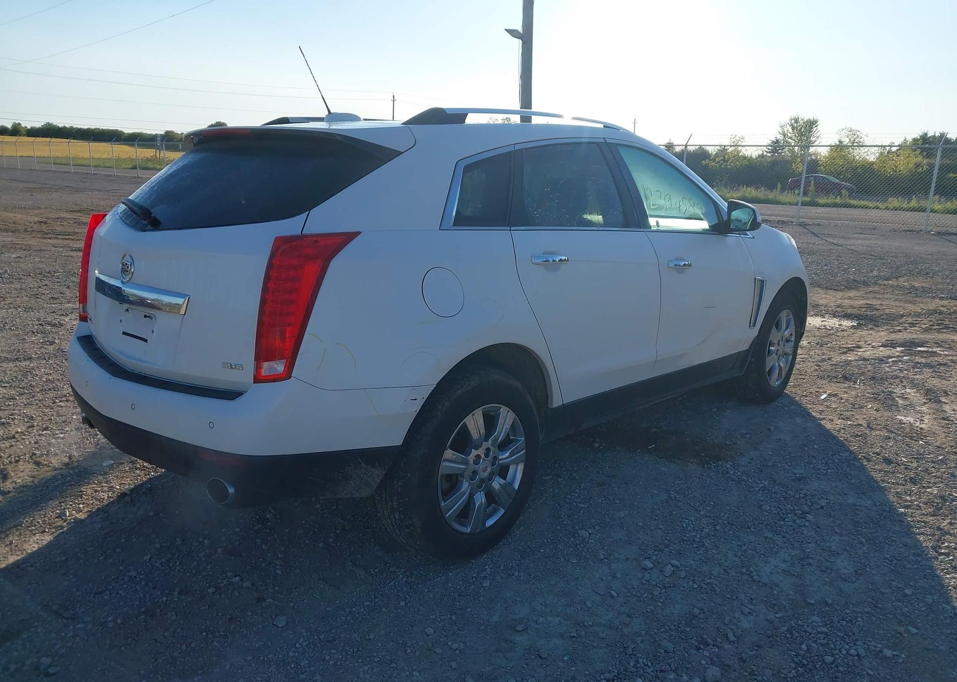 2015 CADILLAC SRX LUXURY
