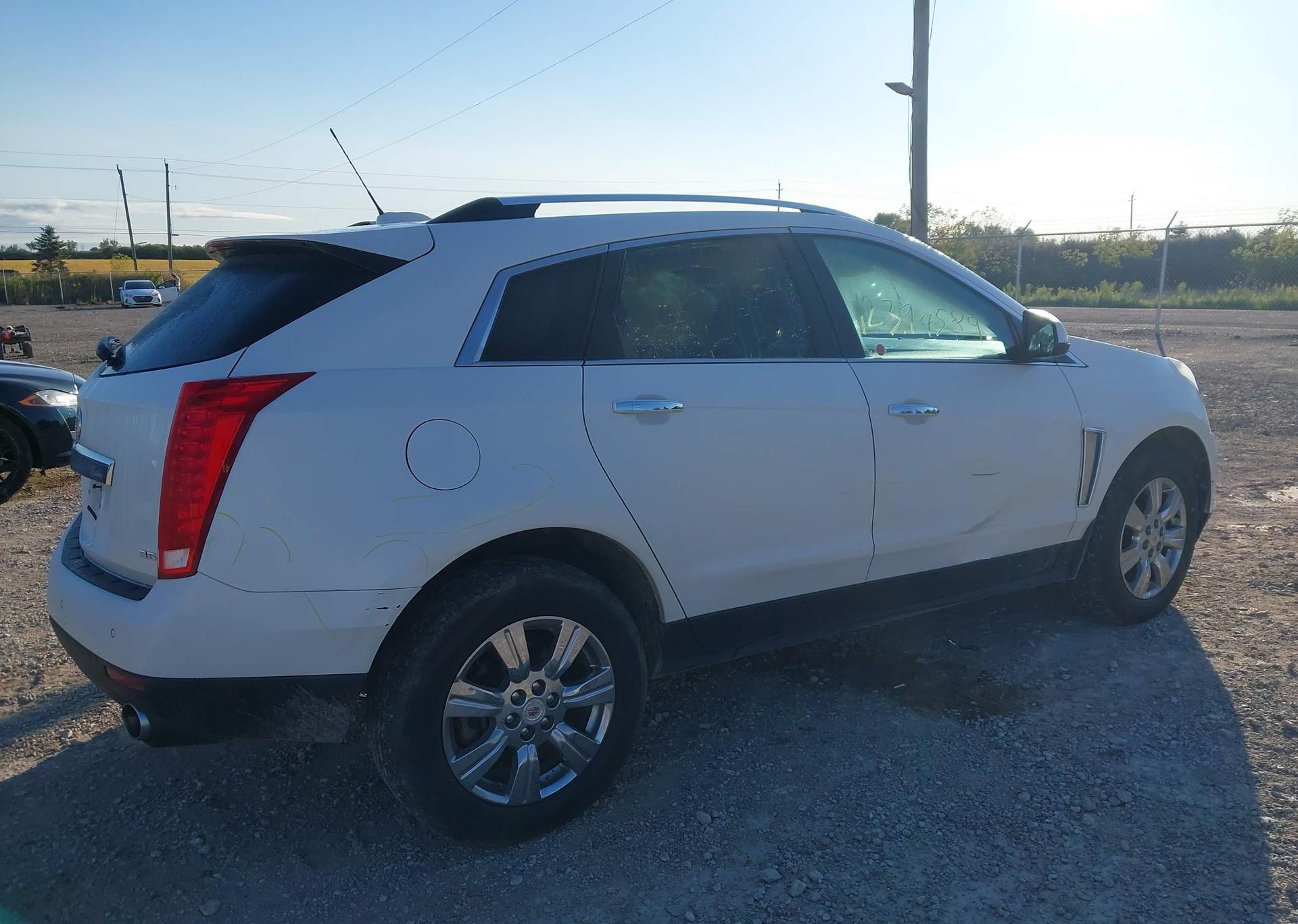2015 CADILLAC SRX LUXURY