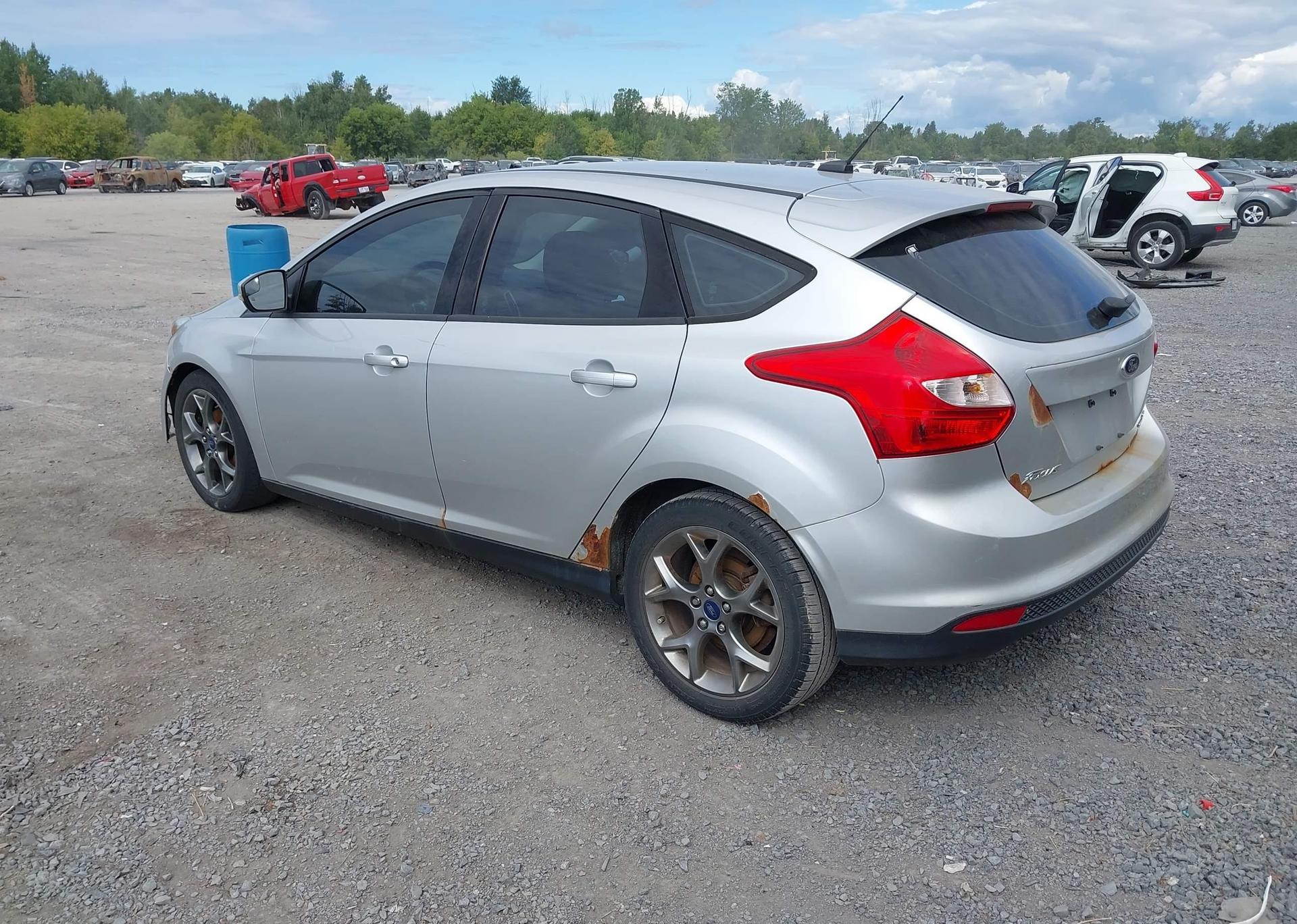 2013 FORD FOCUS SE