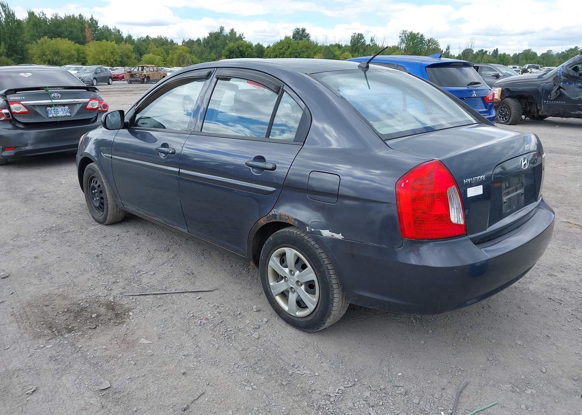 2010 HYUNDAI ACCENT