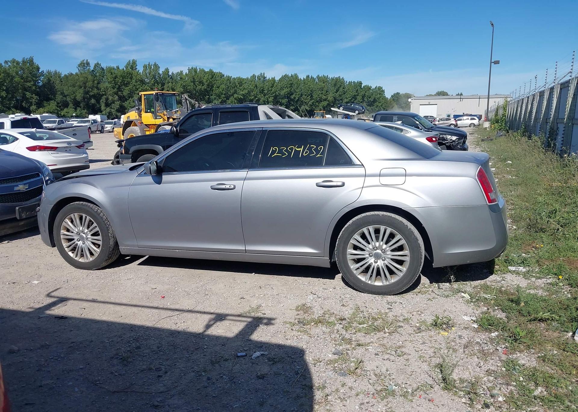 2014 CHRYSLER 300