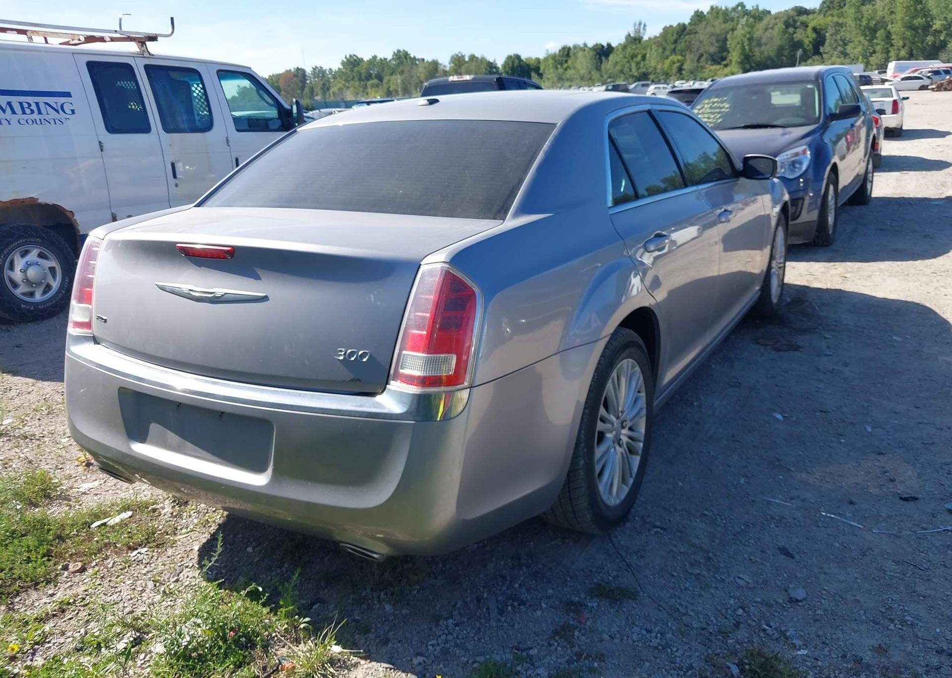 2014 CHRYSLER 300