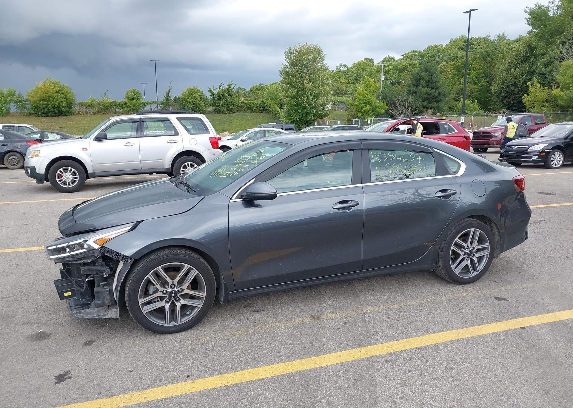 2024 KIA FORTE EX