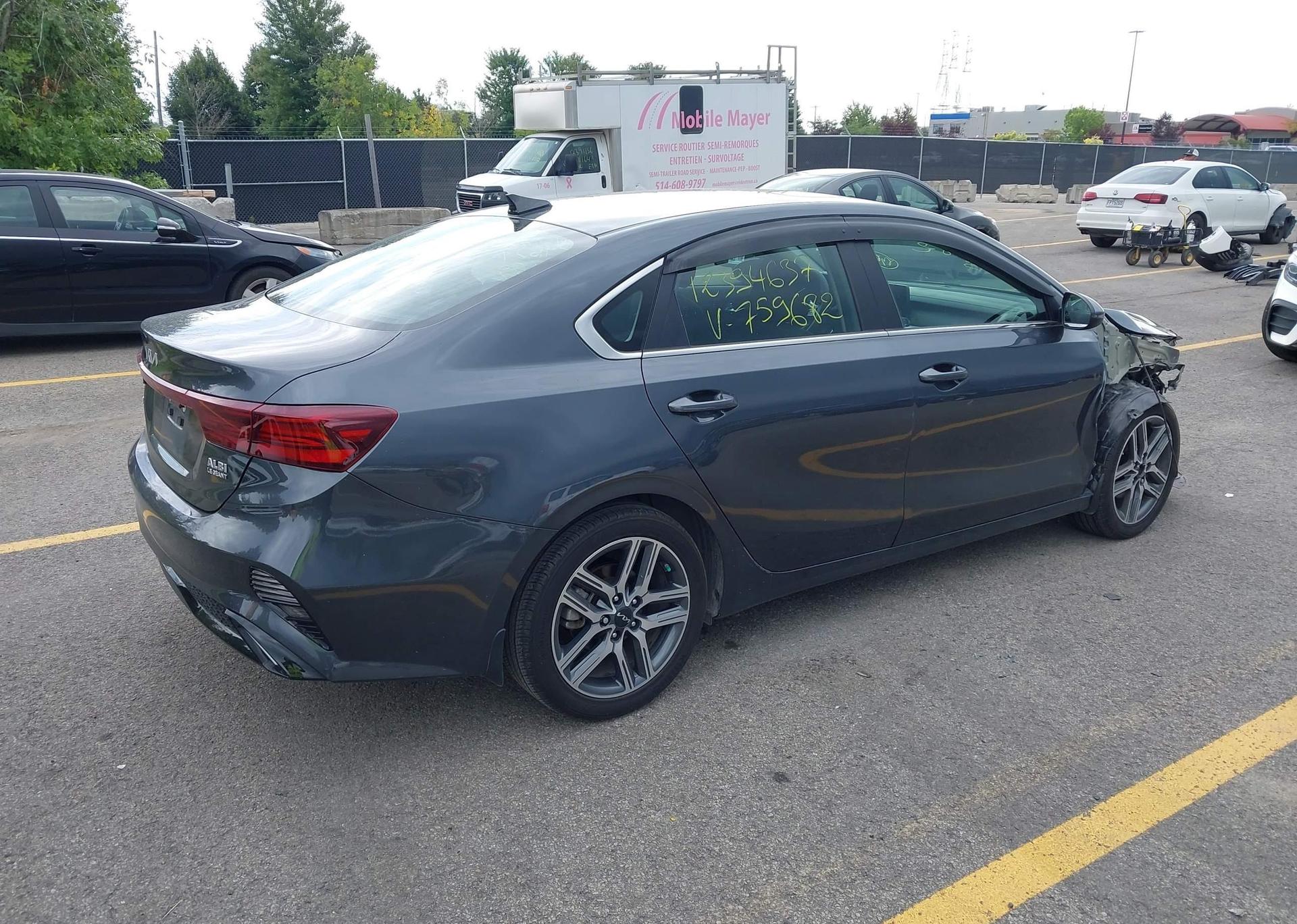2024 KIA FORTE EX