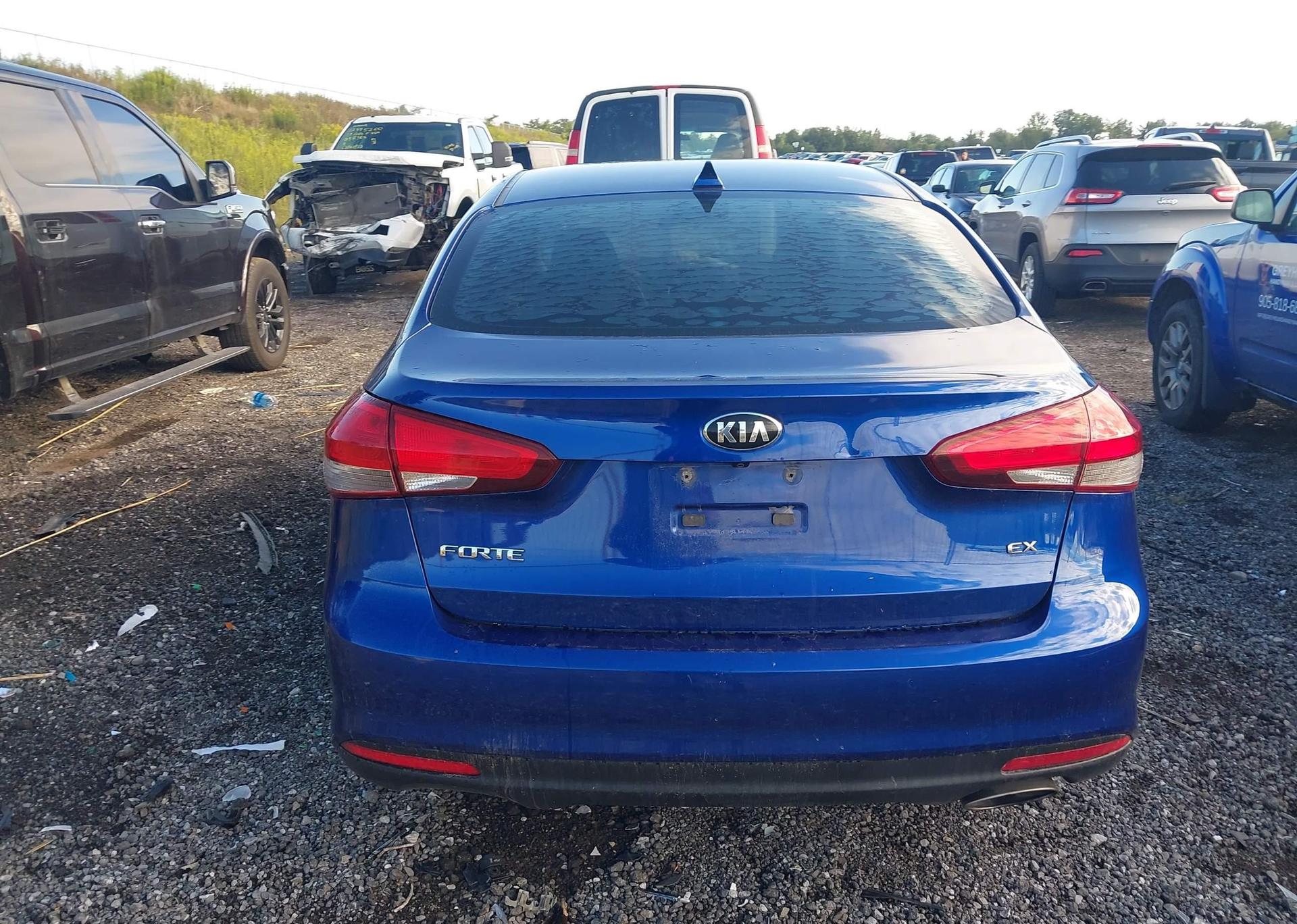 2017 KIA FORTE EX