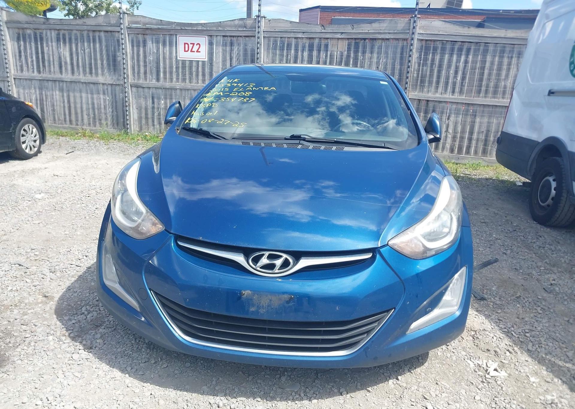 2015 HYUNDAI ELANTRA SE