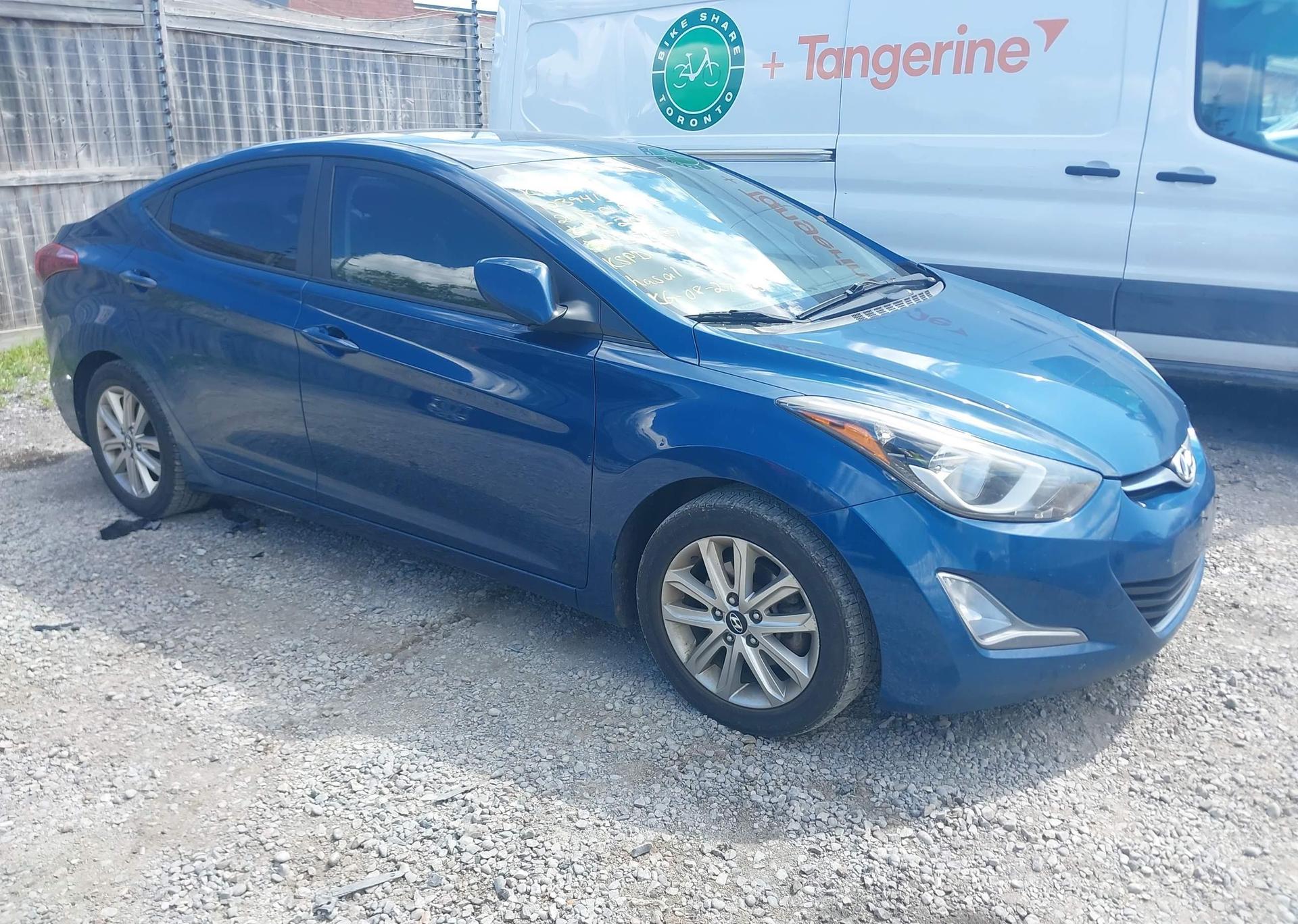 2015 HYUNDAI ELANTRA SE