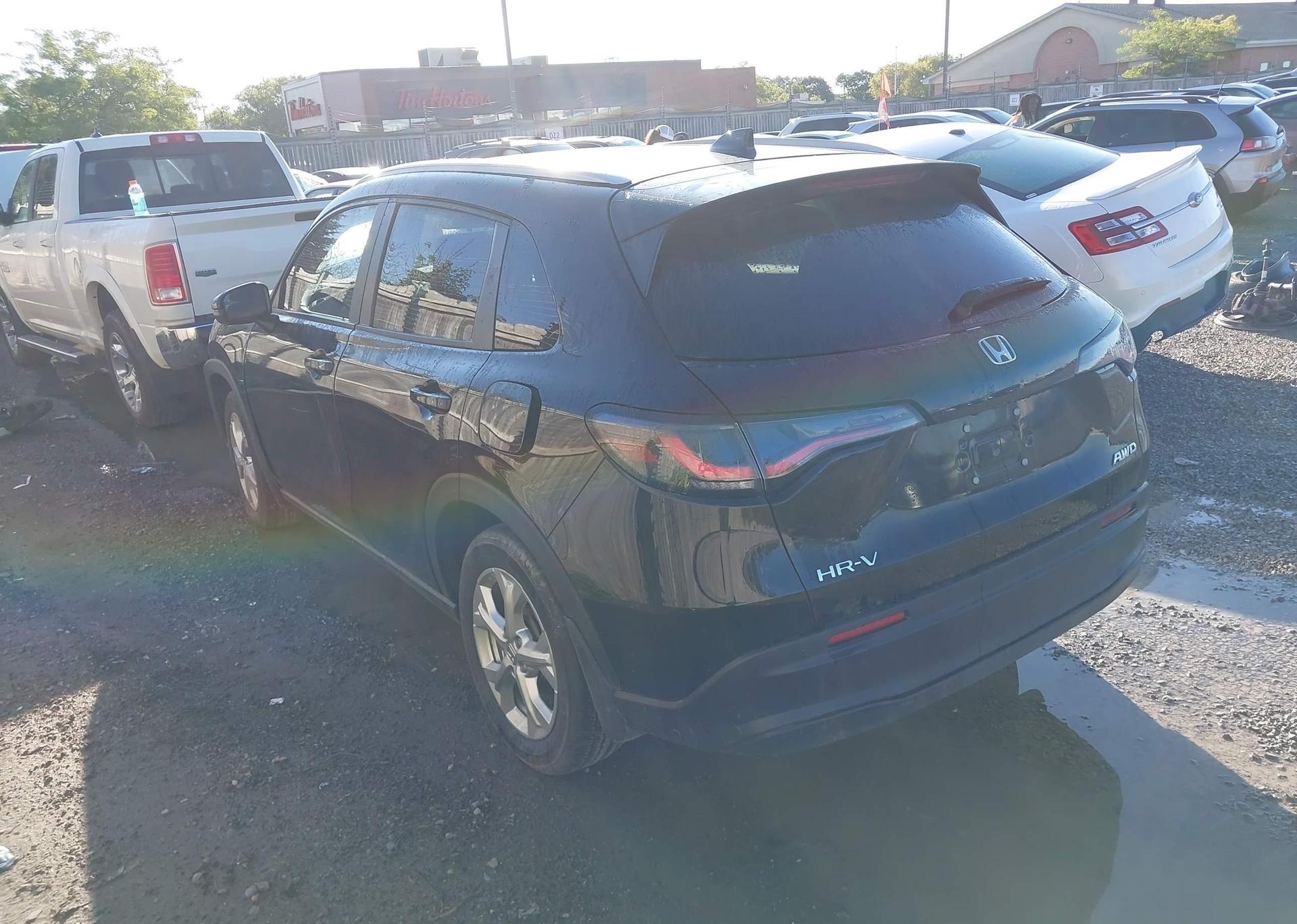 2023 HONDA HR-V LX