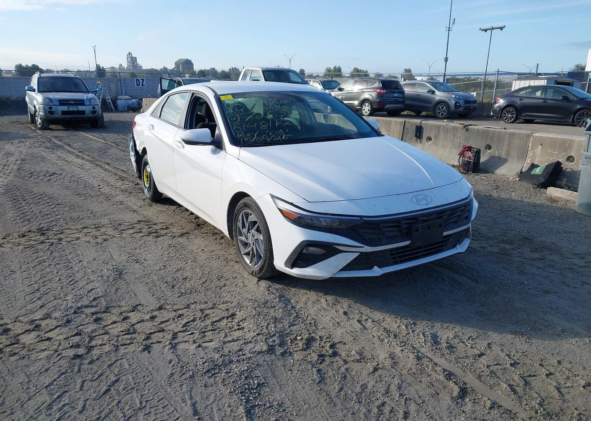 2024 HYUNDAI ELANTRA SEL