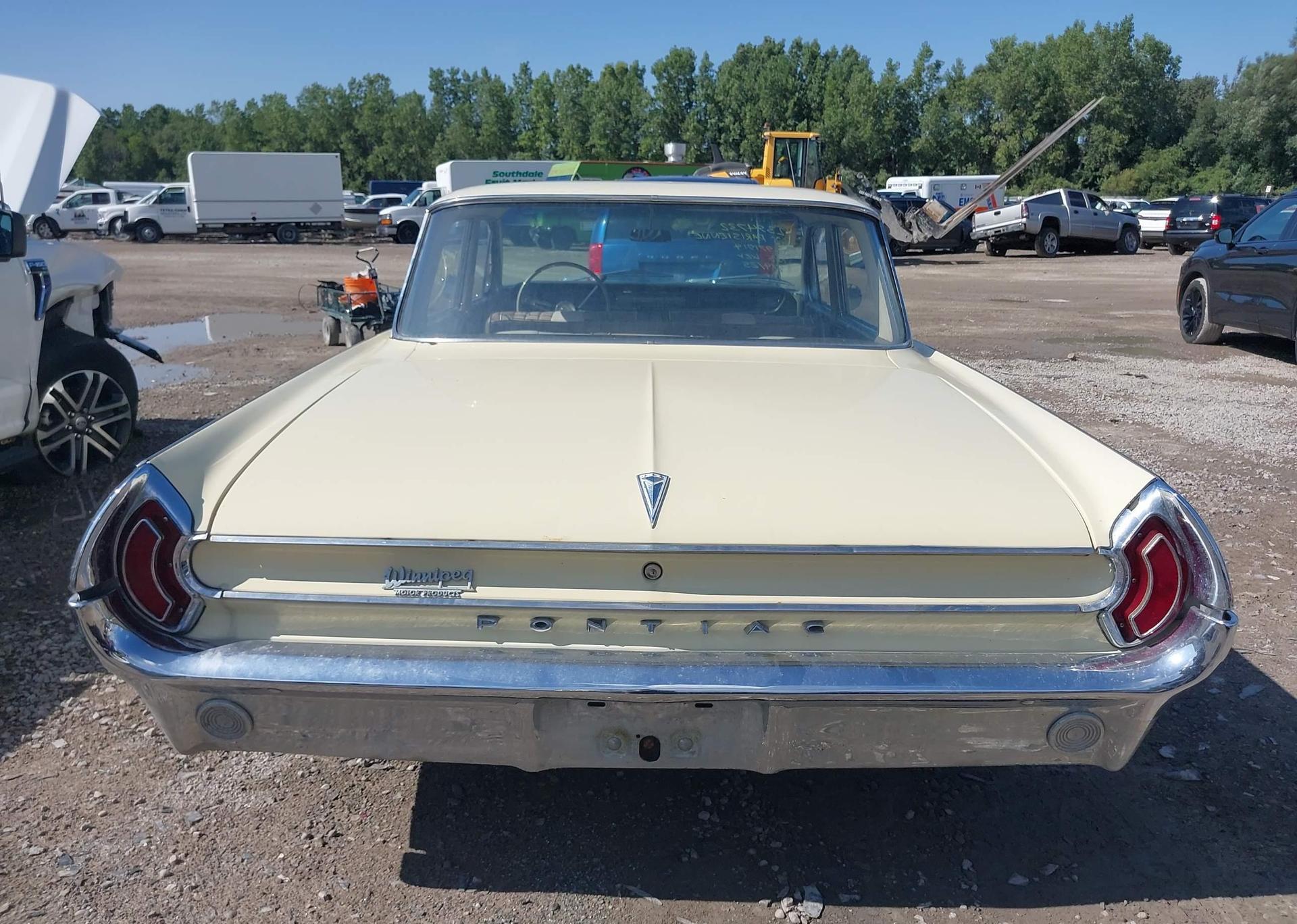 1962 PONTIAC PARISIENNE