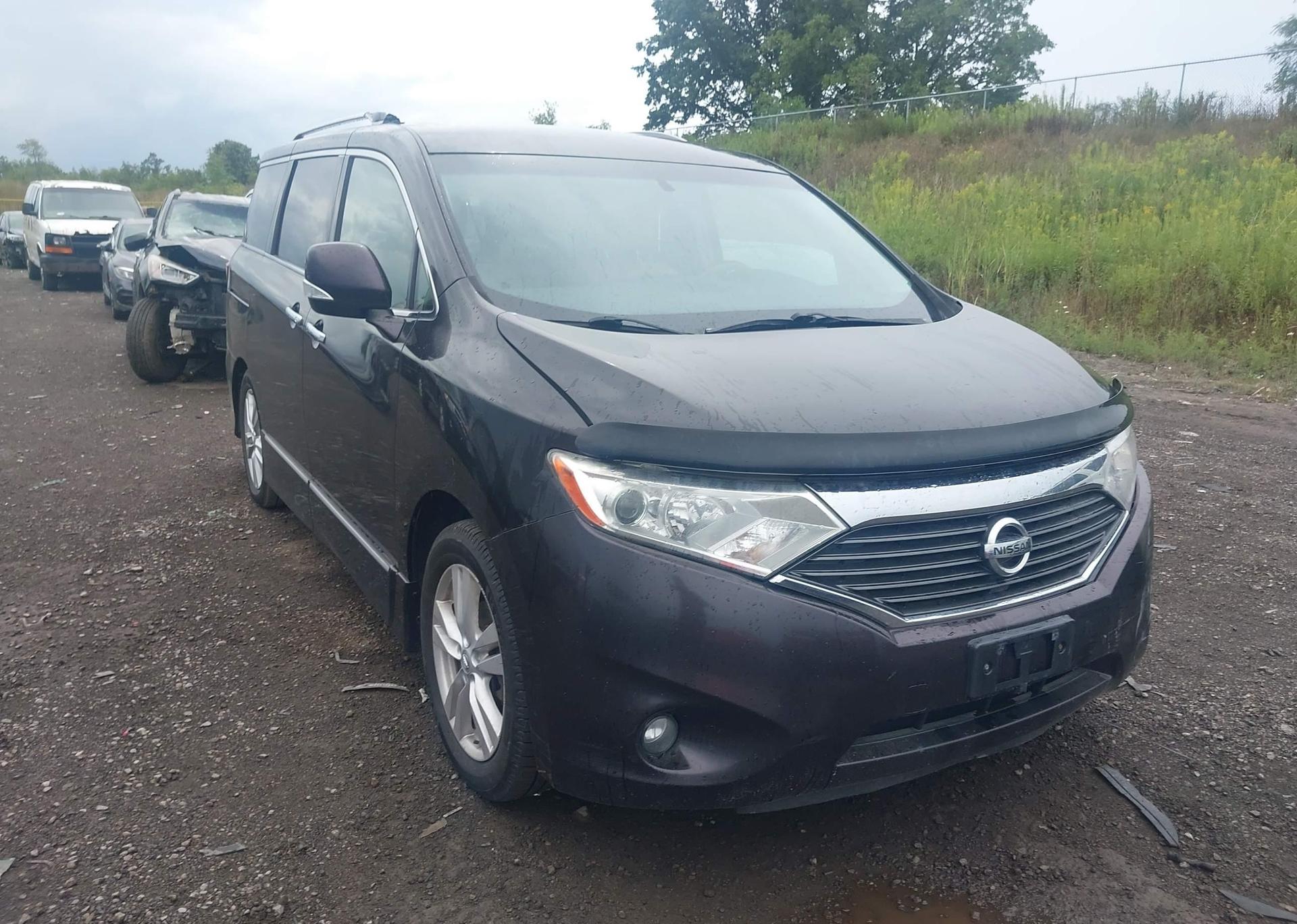 2011 NISSAN QUEST LE