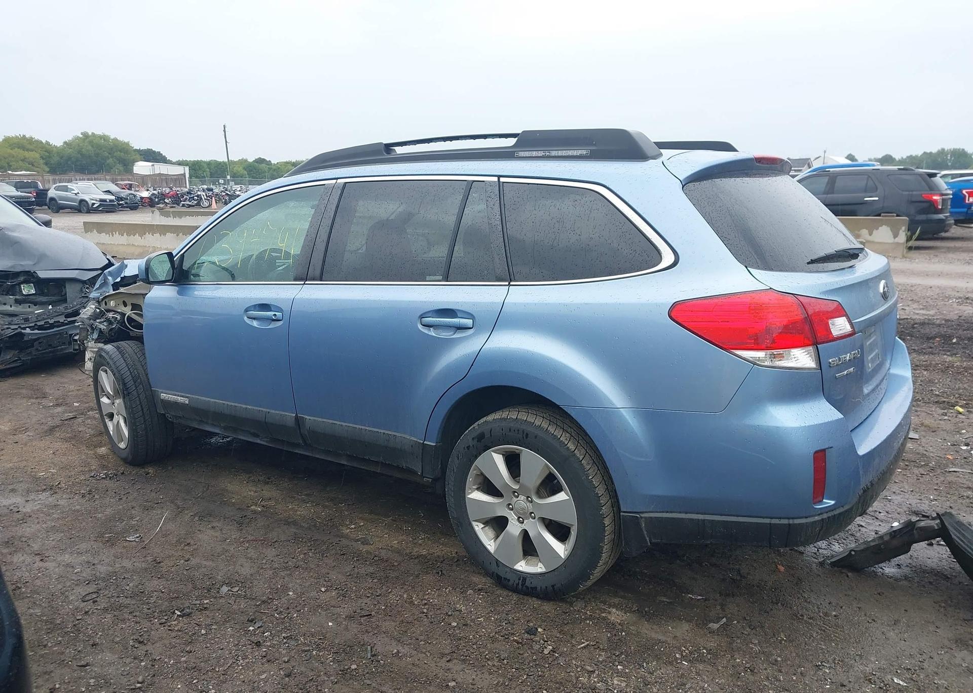 2011 SUBARU OUTBACK 2.5 I LIMITED PACKAGE