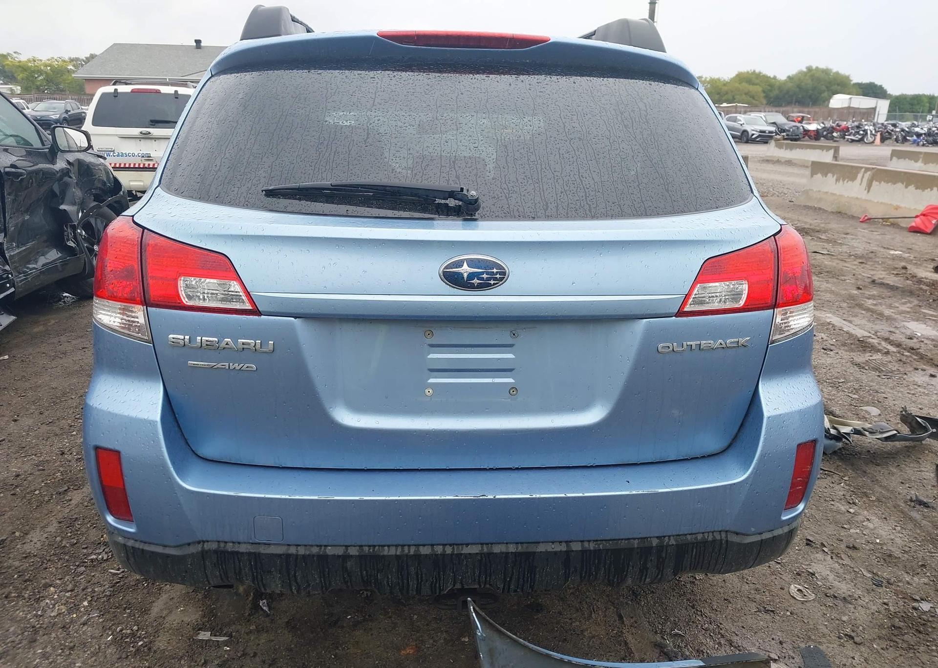 2011 SUBARU OUTBACK 2.5 I LIMITED PACKAGE